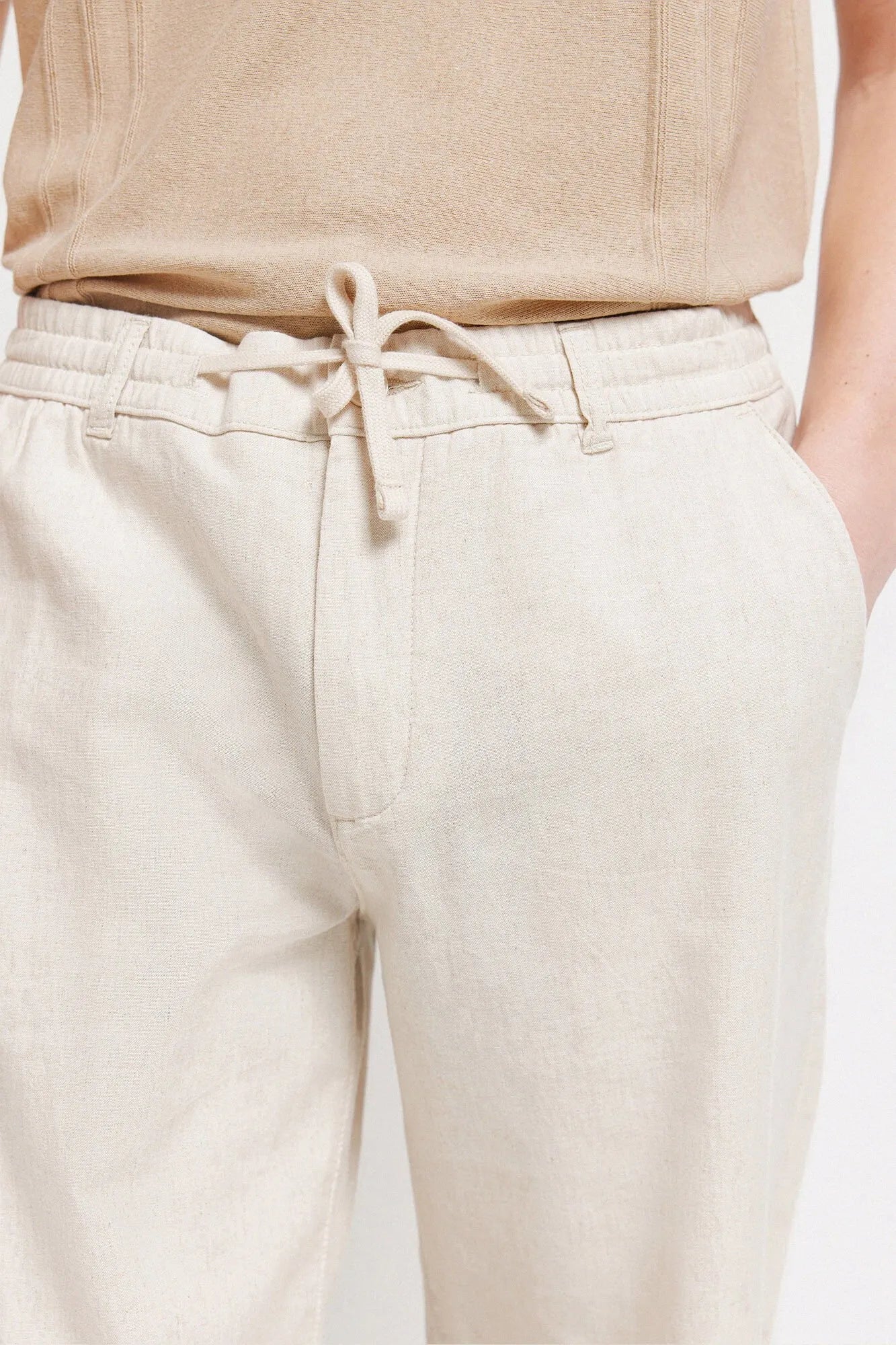 Springfield Beige Men Linen Comfort Fit Chinos SKU: 1553717_51 Image 04