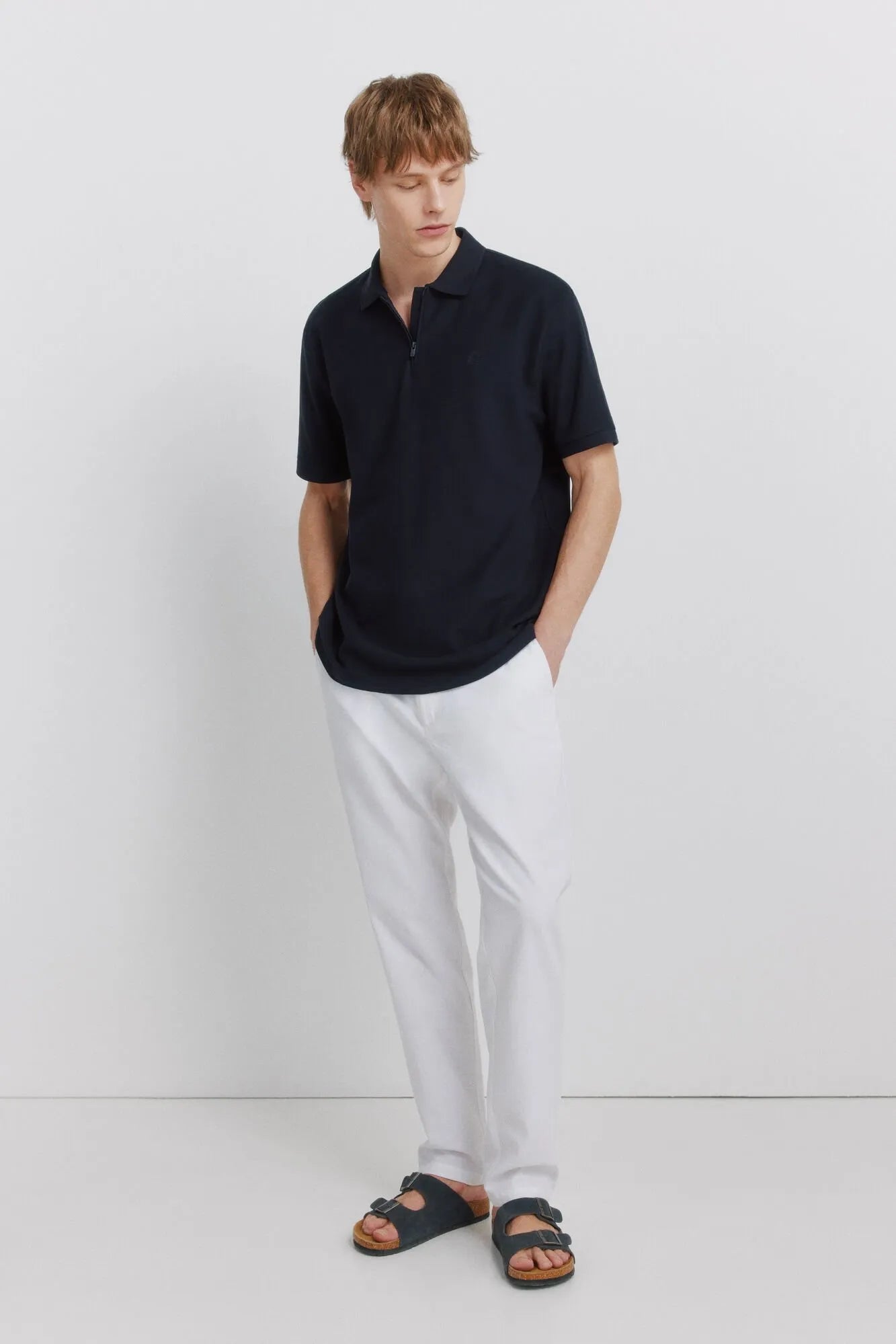 Springfield White Men Linen Comfort Fit Chinos SKU: 1553735_99 Image 01