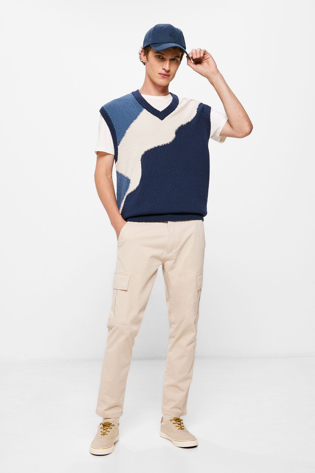 Cargo Style Chino Trousers_1557246_97_01