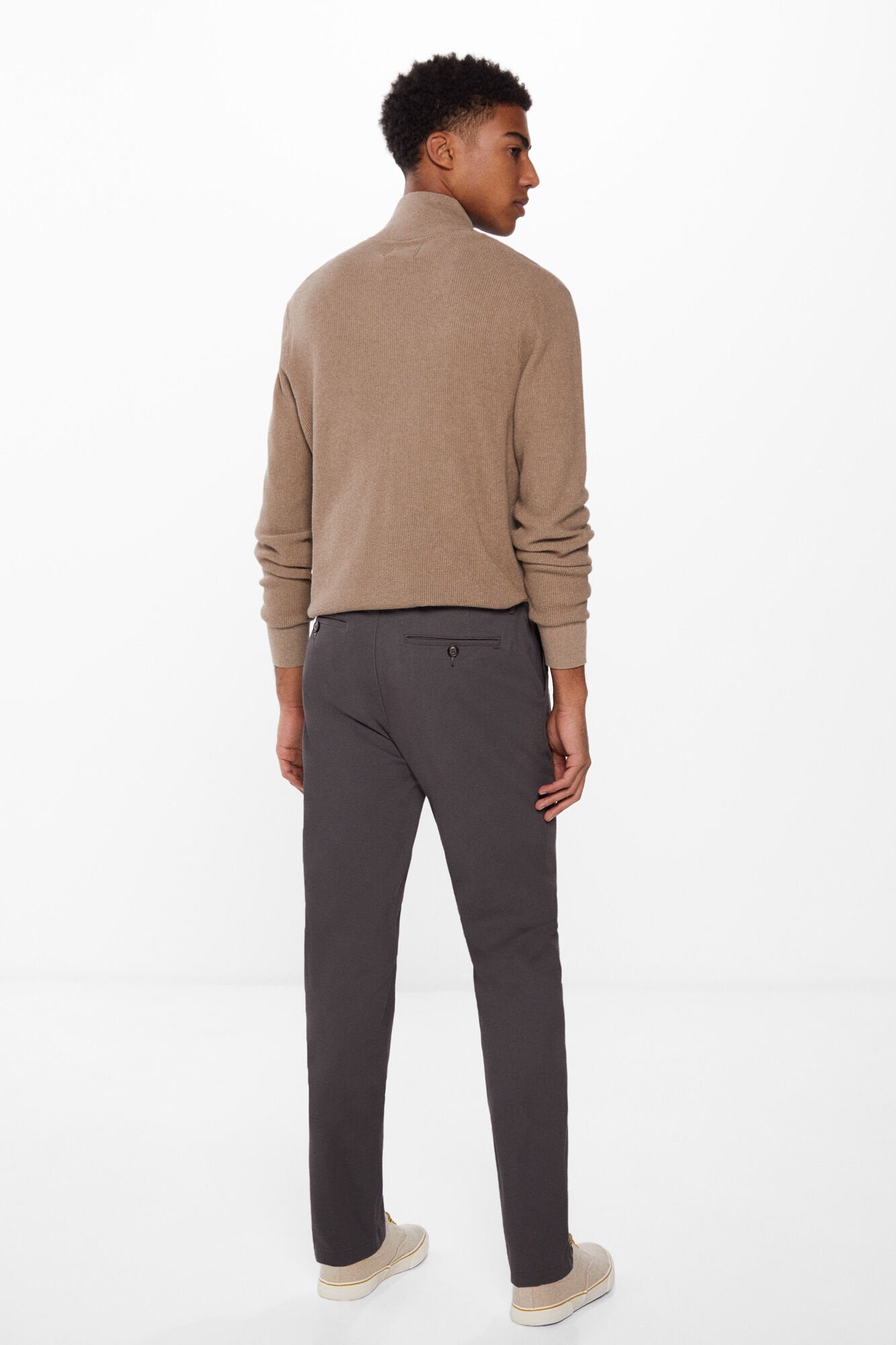 Loose Fit Chino Trousers_1557247_41_11