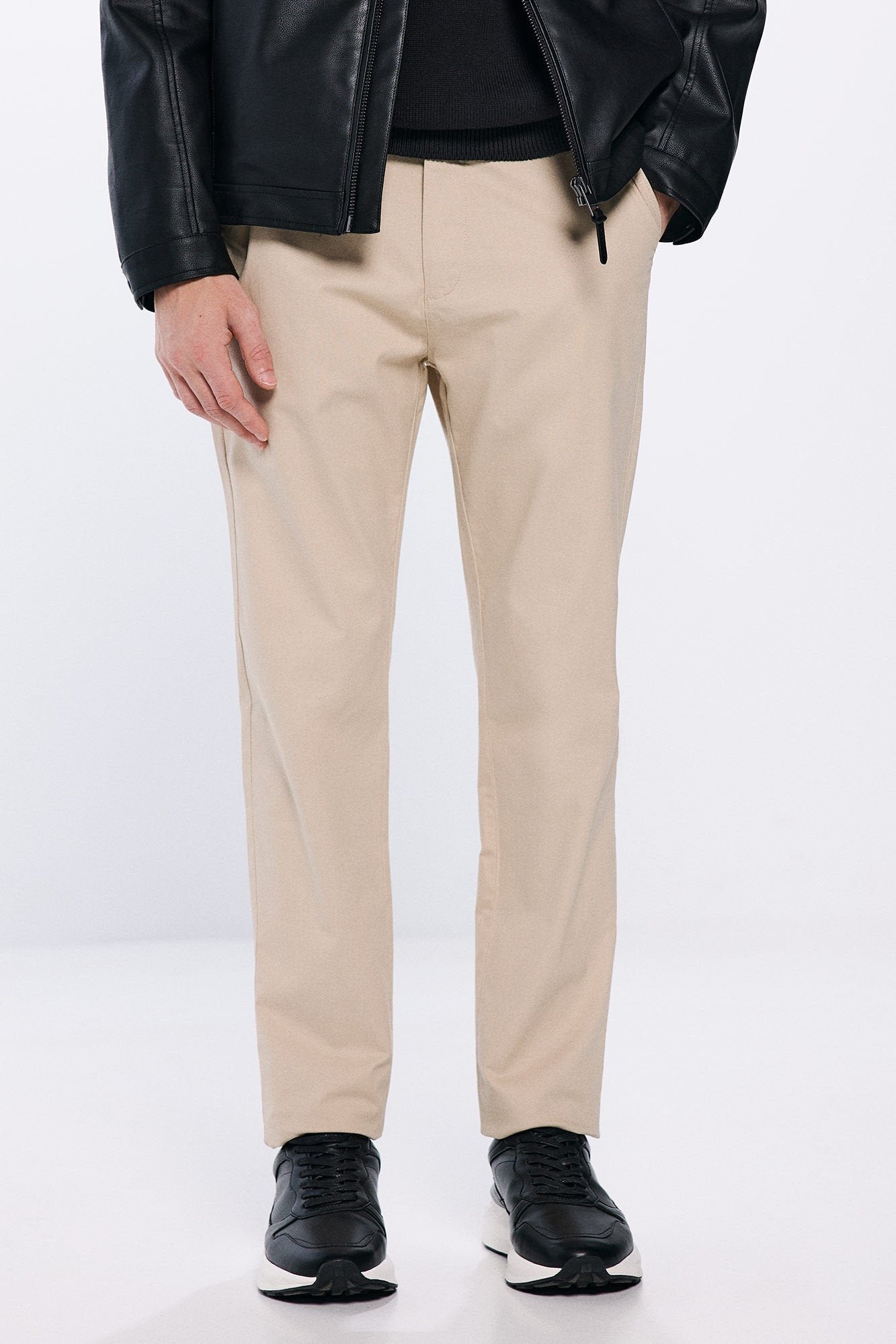 Springfield_Slim Fit Micro-Printed Chinos_1559333_50_02