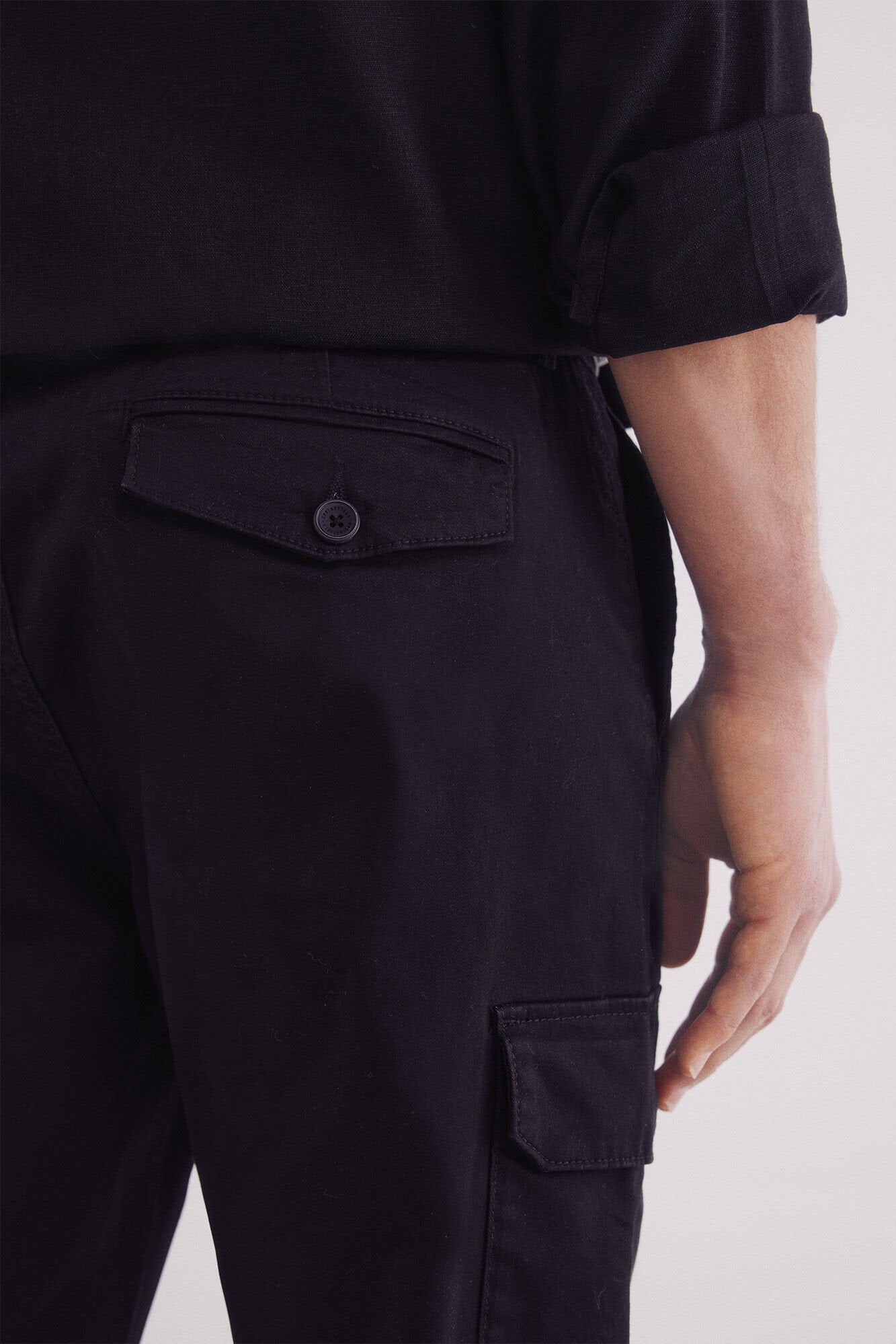 Springfield_Slim Fit Comfort Cargo Chinos_1559339_01_06