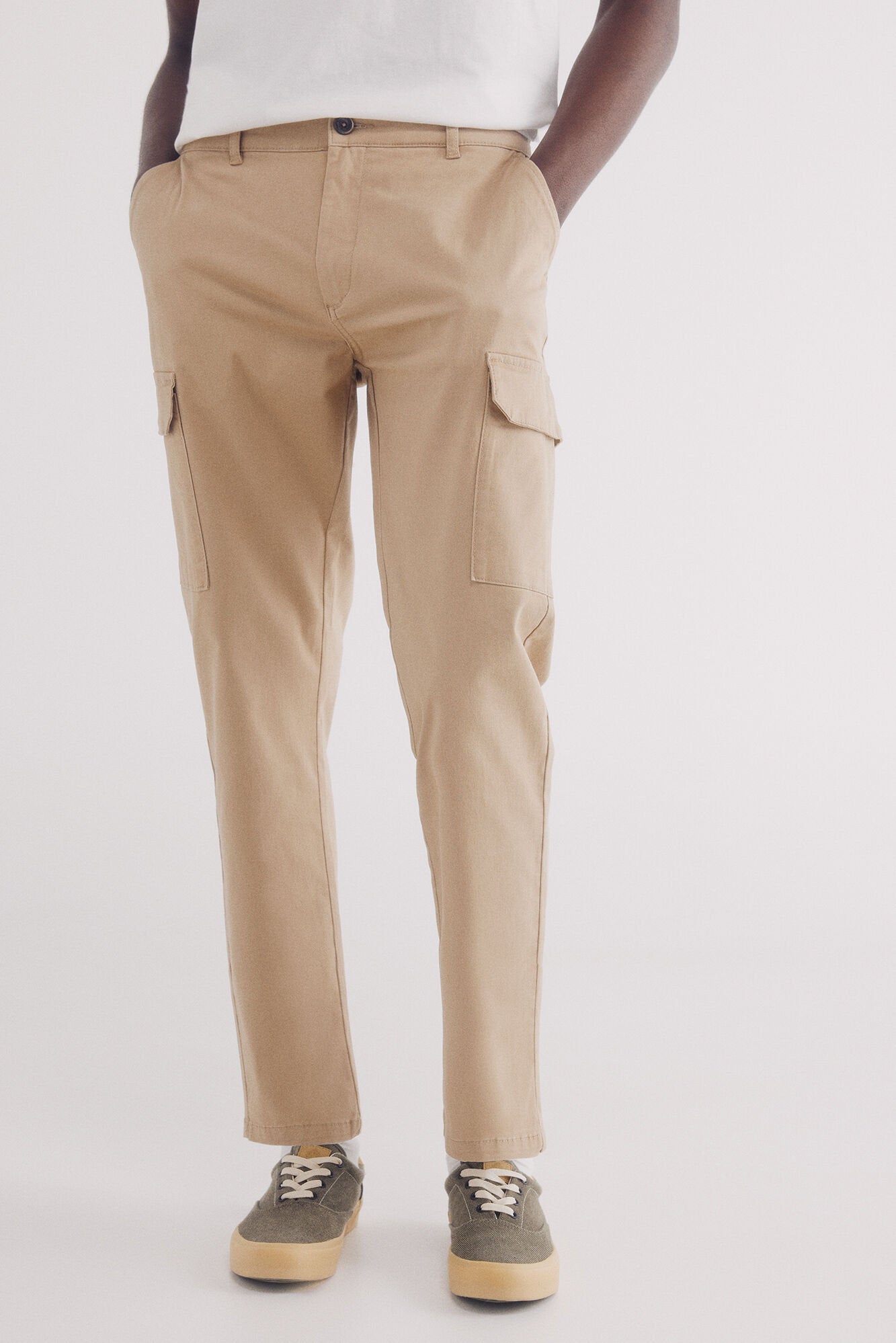 Springfield_Slim Fit Comfort Cargo Chinos_1559339_51_03