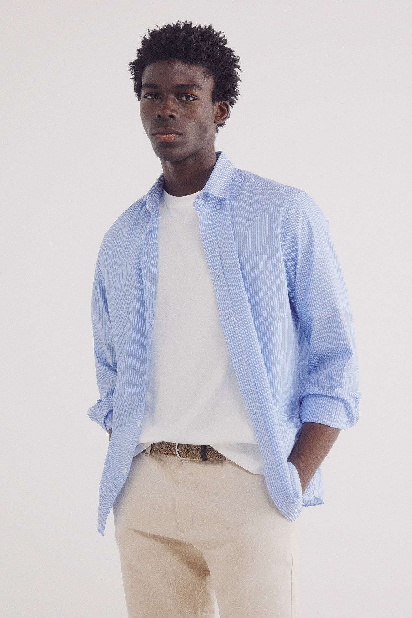 Springfield_Comfort Fit Structured Chinos Trousers_1559342_50_04