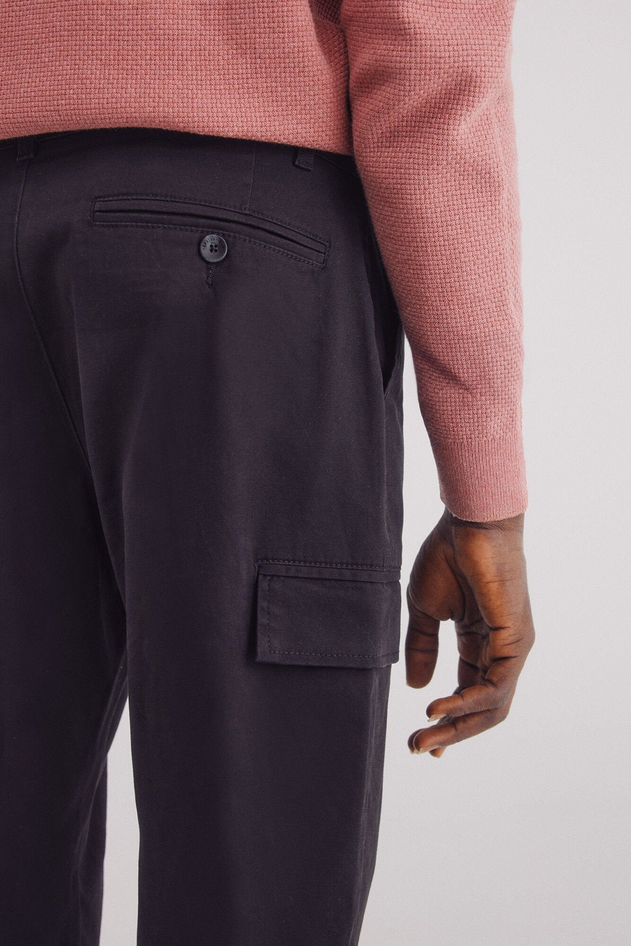 Springfield_Slim Fit Cargo Chinos_1559343_01_05