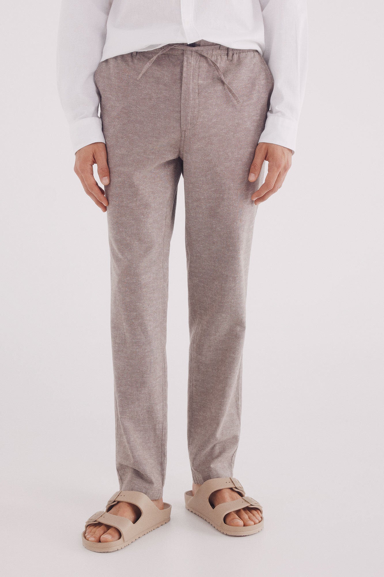Springfield_Slim Fit Linen Chinos Trousers_1559348_35_02