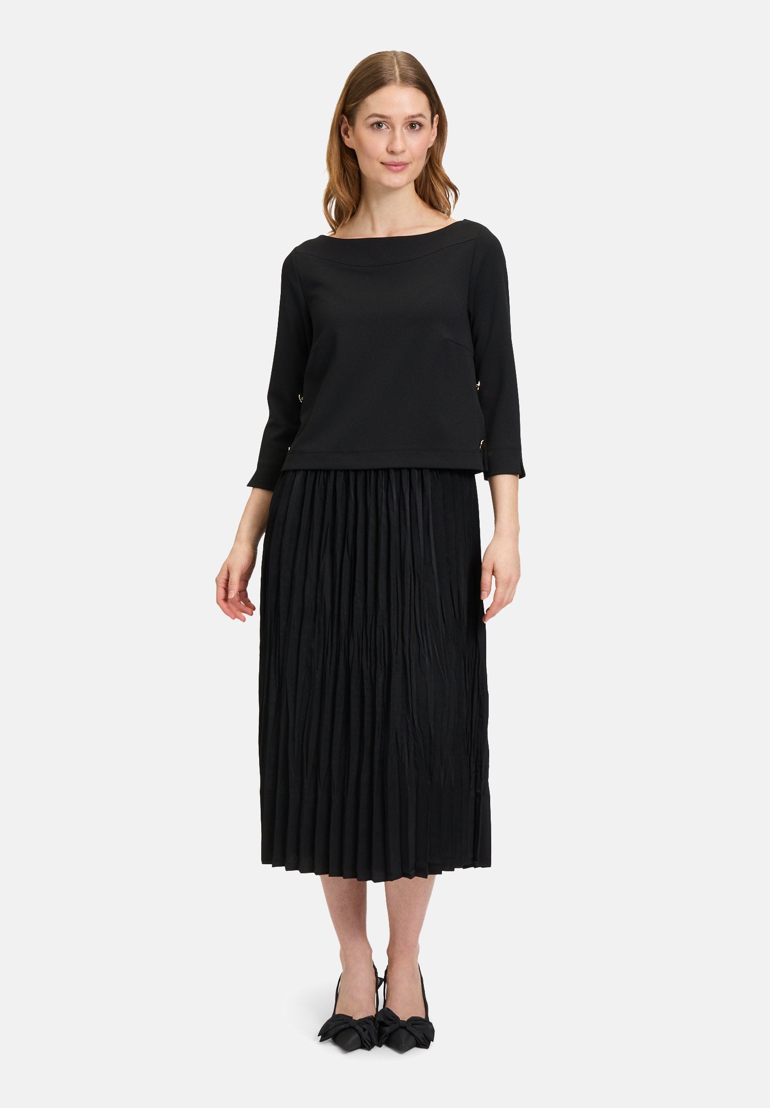 Betty Barclay_Jersey Dress with Pleats_1677-2420_9045_01
