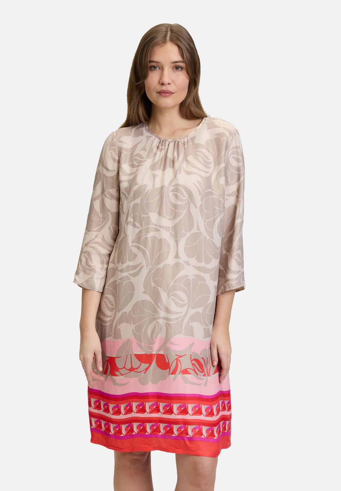 Betty Barclay_Summer Dress with a Crew Neck_1691-1139_7846_02