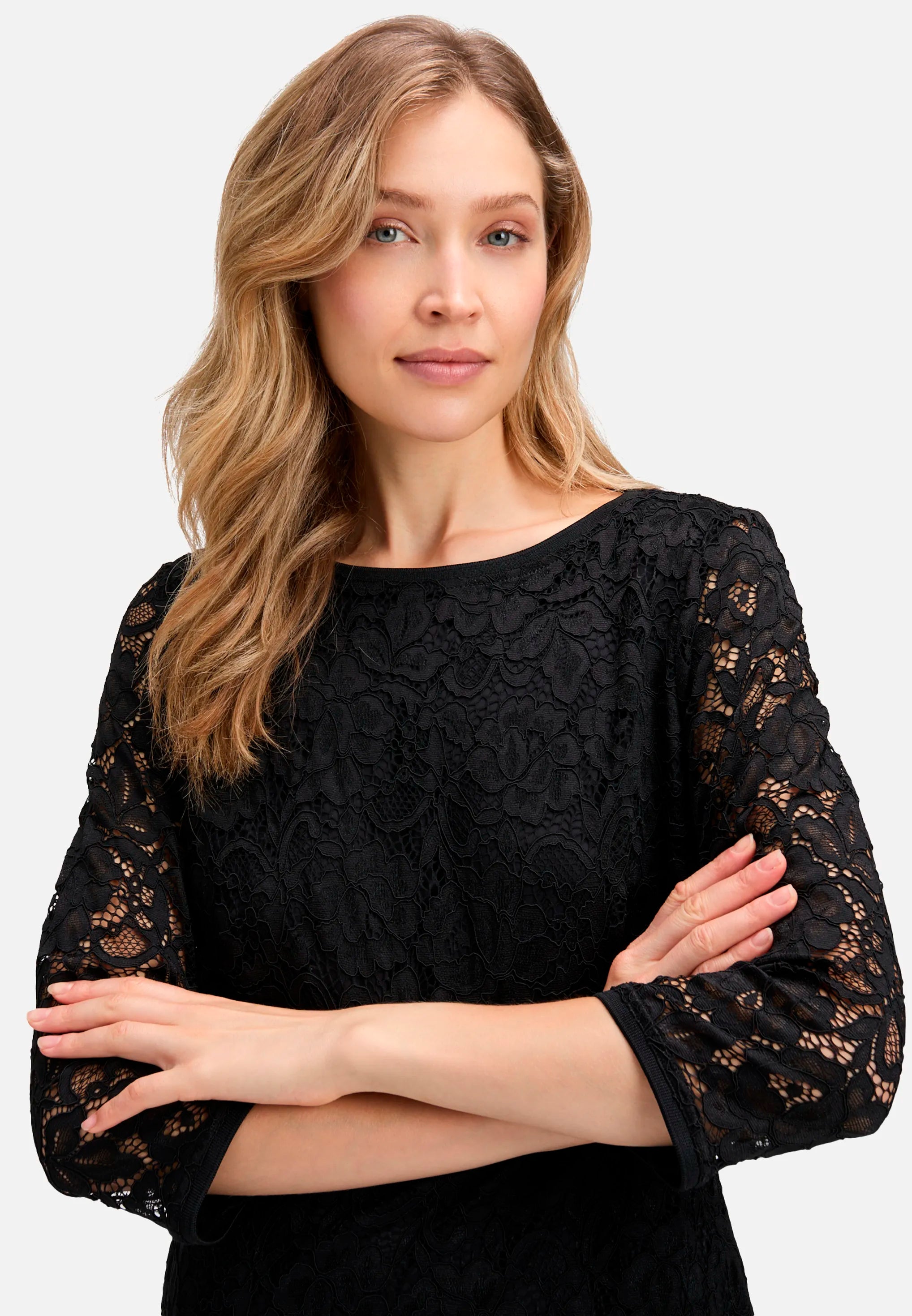 Betty Barclay_Black_Sheath Dress with 3/4 Sleeves_1768-1612_9045_06