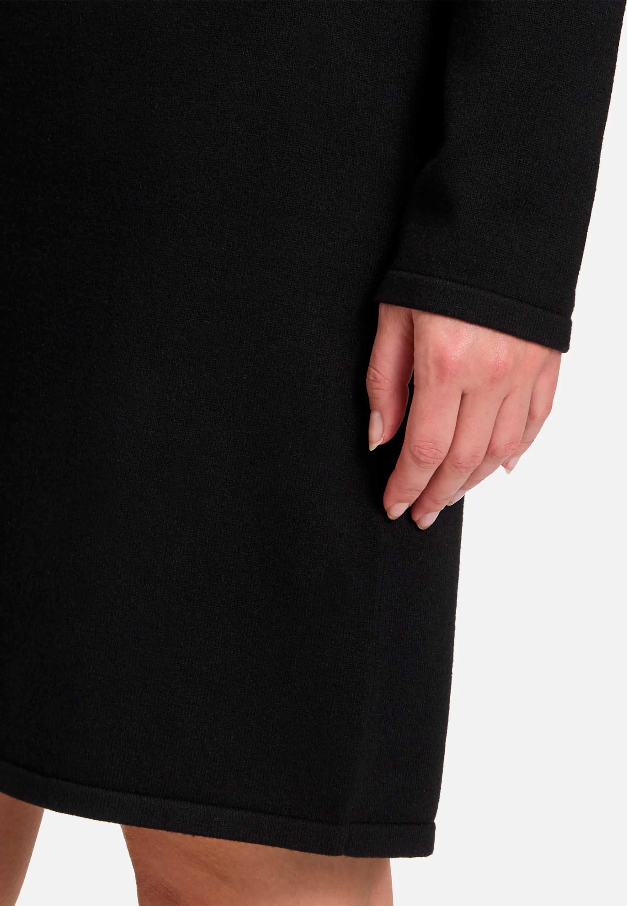 Betty Barclay_Black_Knit Dress with Stand-Up Collar_1786-2907_9045_06