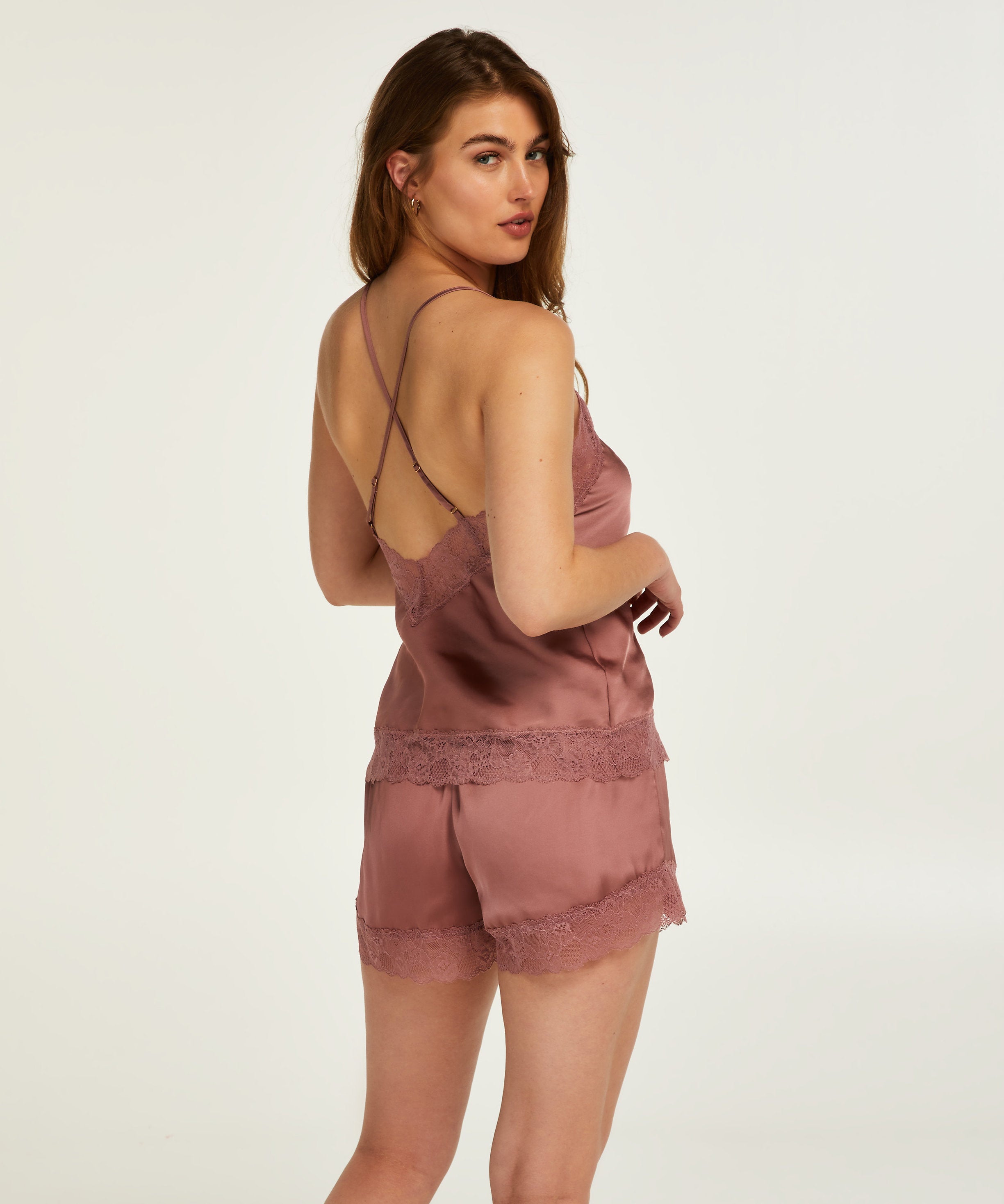 Cami Satin Meili_195956_Wistful Mauve_04