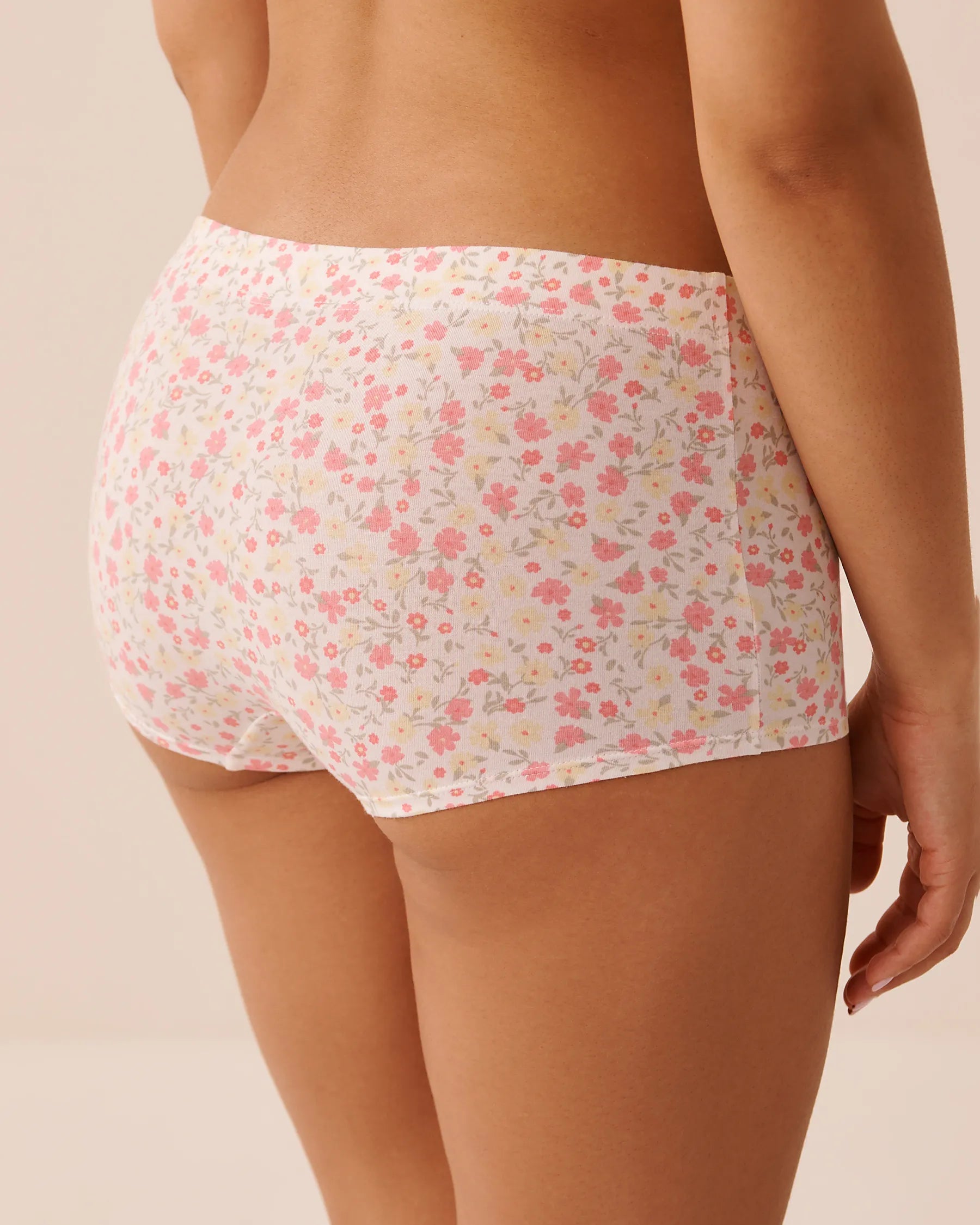 La Vie en Rose Snow White Pink Ditsy Women Bow & Ruched Cotton Boyshort Panty SKU: 20100744_P10588 Image 02