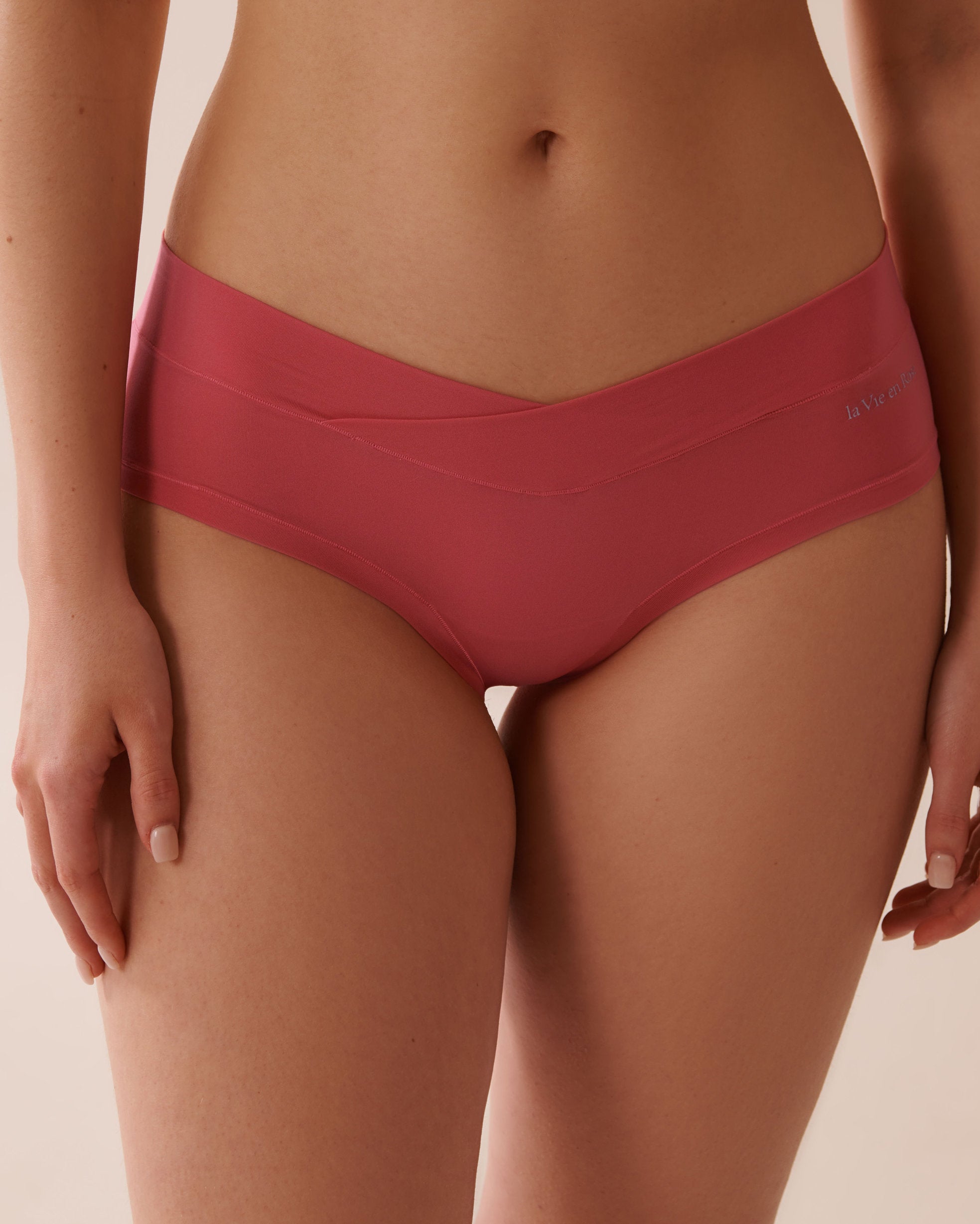 La Vie en Rose_Perfect Fit Hiphugger Panty_20200628_60008_02