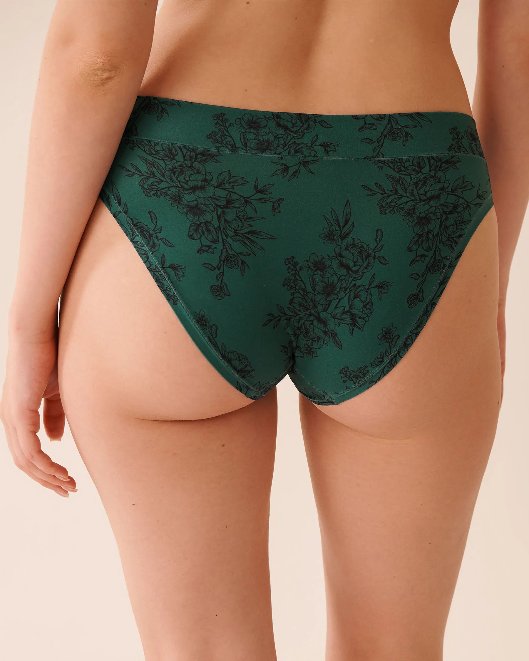 La Vie en Rose_Botanical Garden Floral_Perfect Fit Bikini Panty_20200728_P30131_02