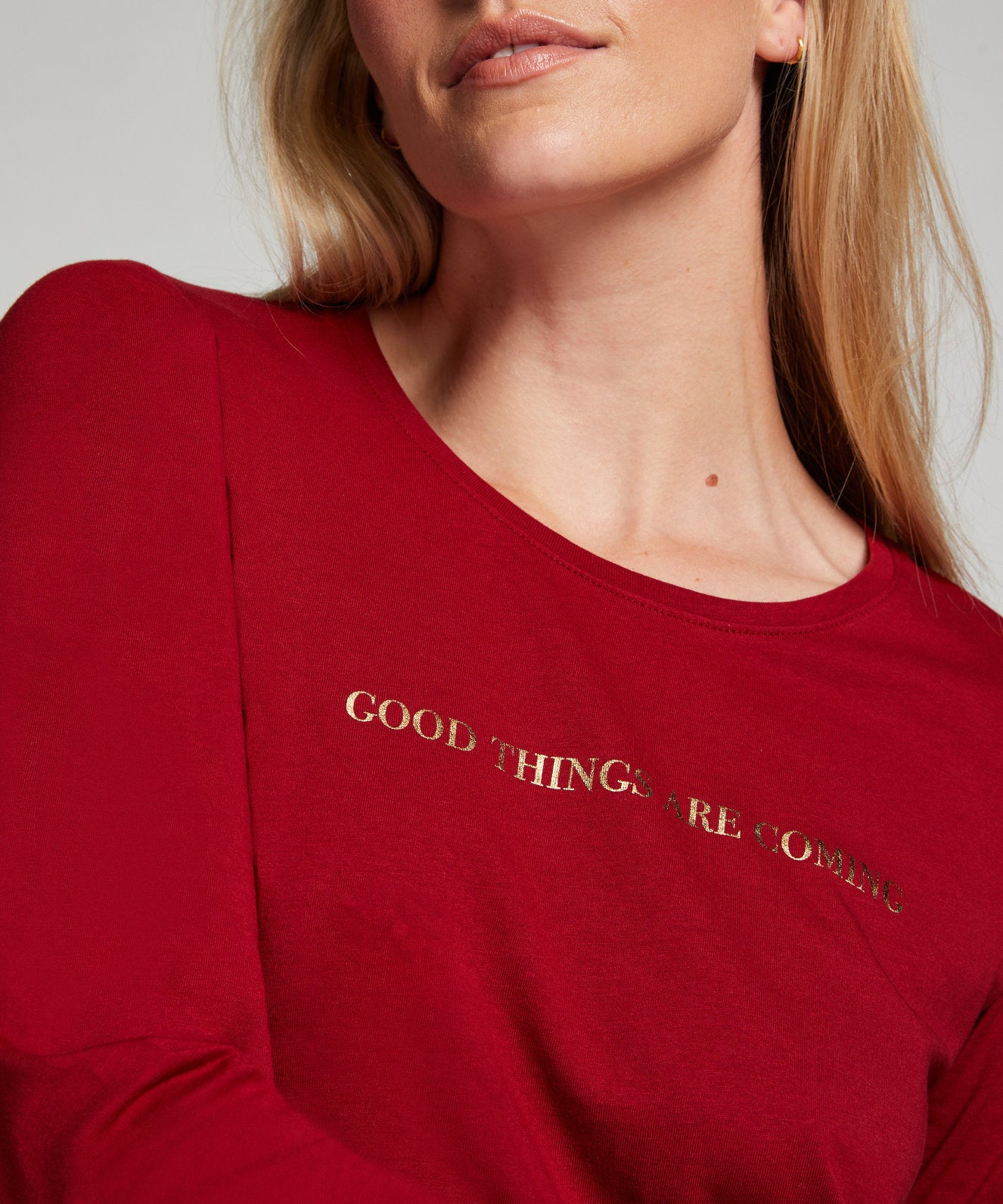 Nightie Long Sleeve R Neck Good Things_204246_Red Dahlia_02