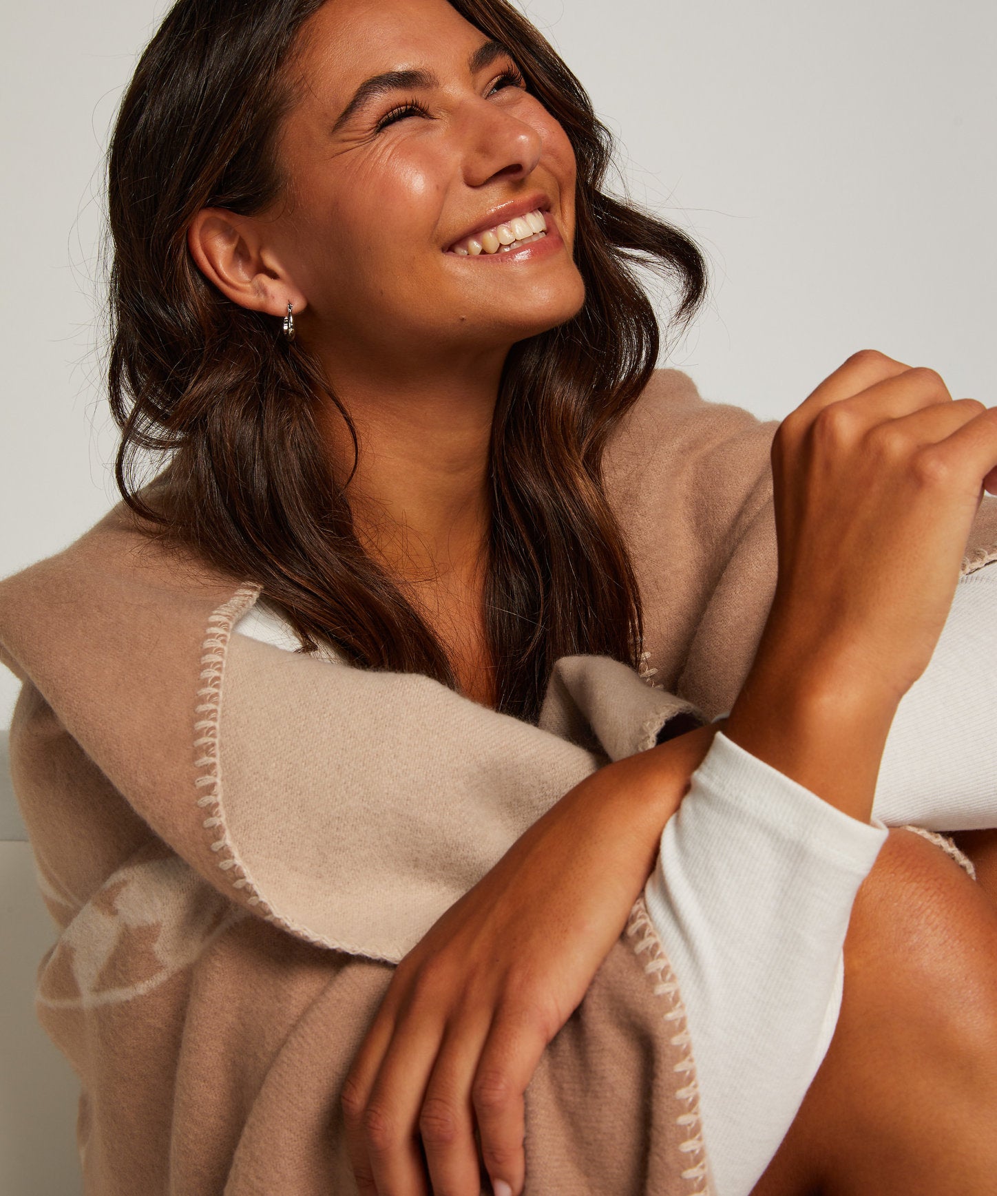 Leonie Leopard Blanket_204324_Warm Taupe_02