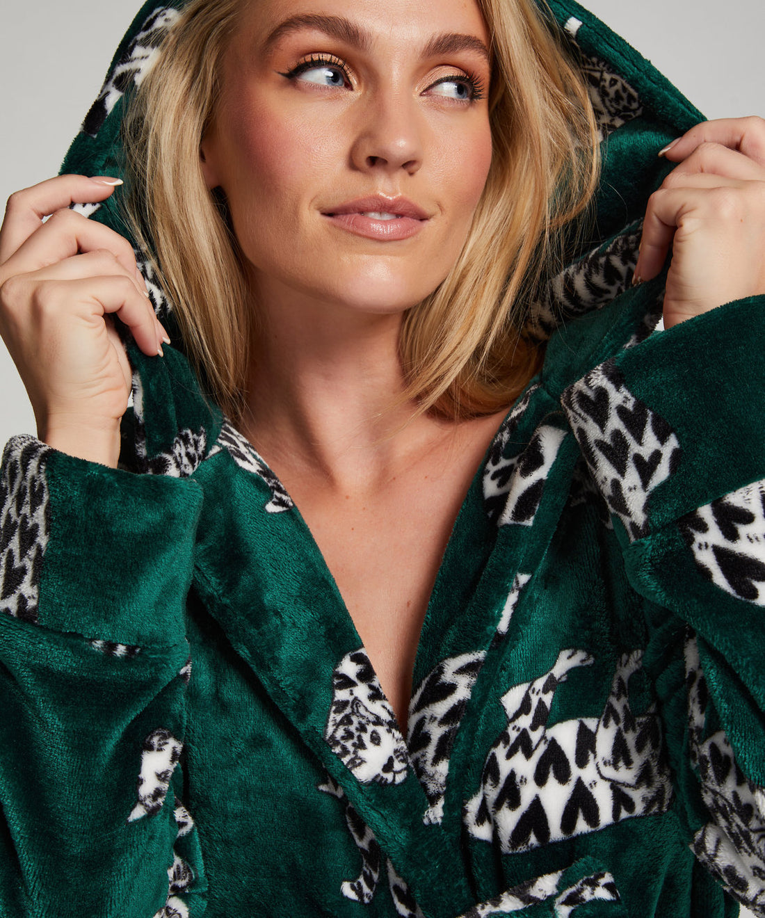 Robe Long Flannel Fleece Cats_204326_Alpine Green_02