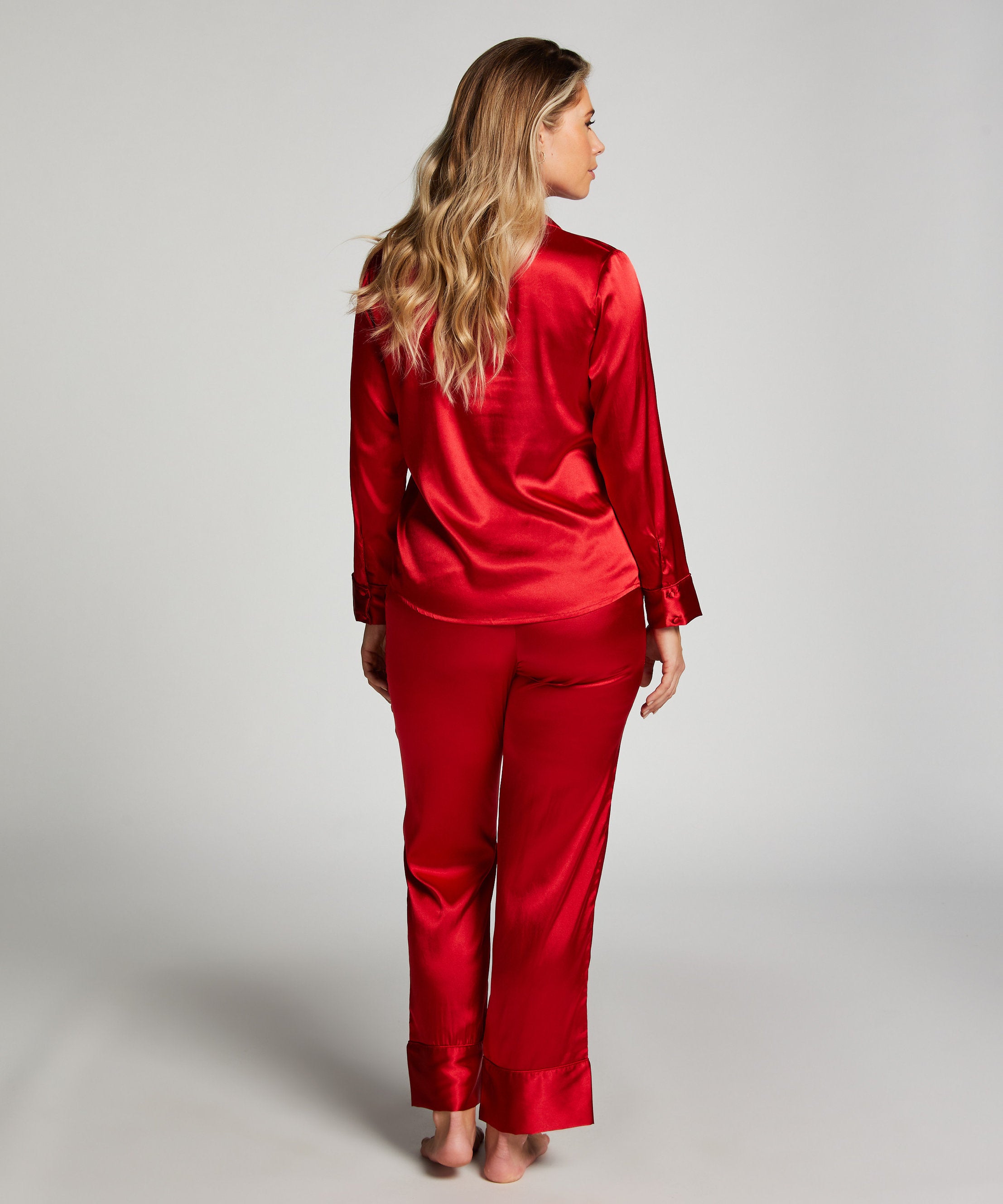 Pant Satin Minimal_204331_Tango Red_03
