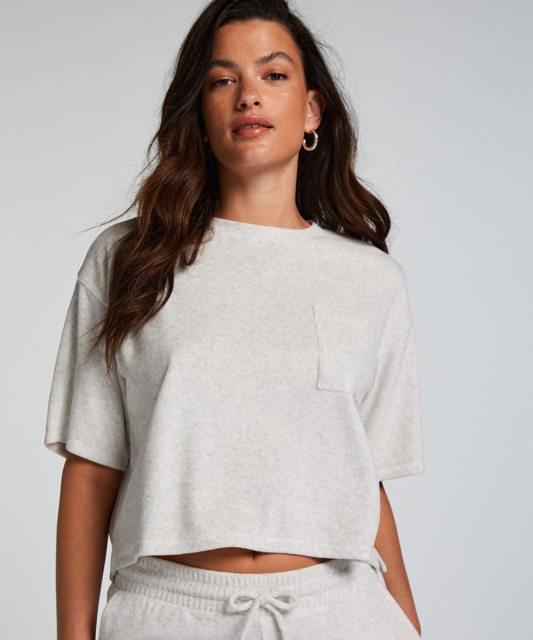 Short-Sleeve Velours Top_206495_Light Grey Melange_01