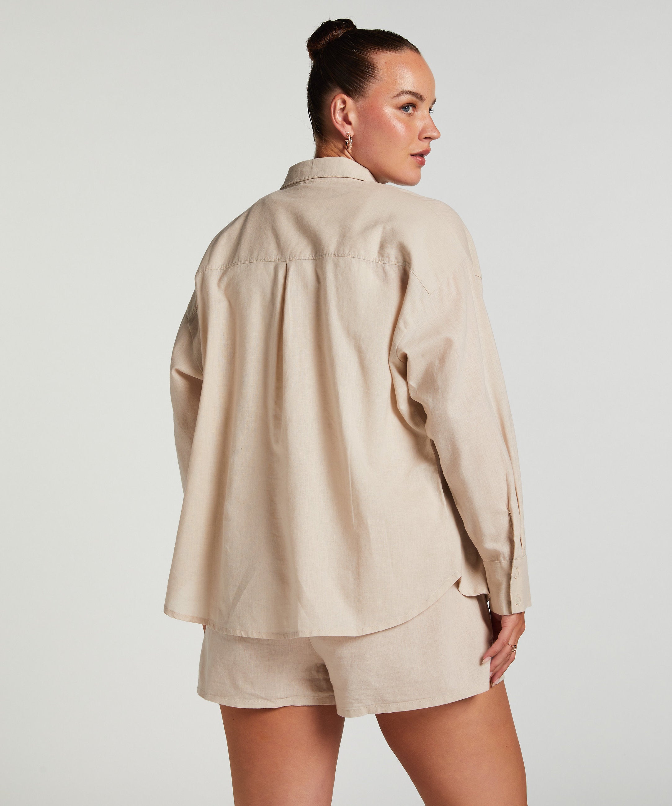 Linen Pyjama Shorts_206533_Almond Peach_07