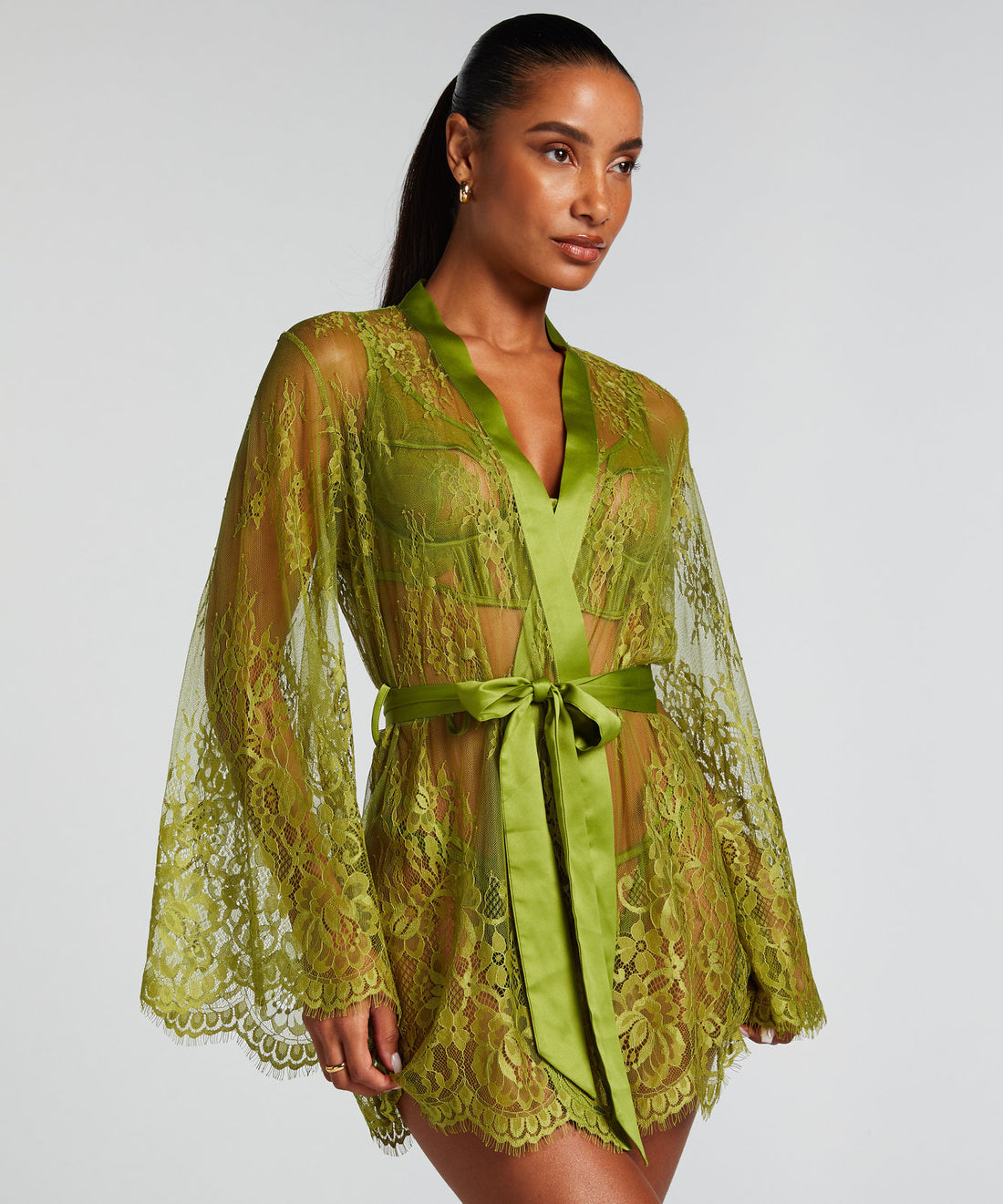 Isabelle Lace Kimono_206562_Lima Bean Green_01