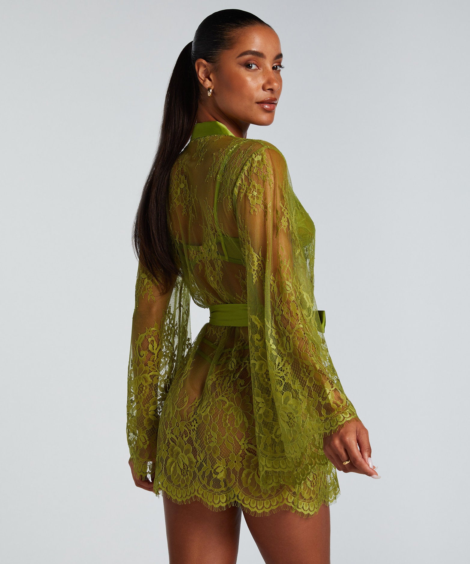 Isabelle Lace Kimono_206562_Lima Bean Green_03
