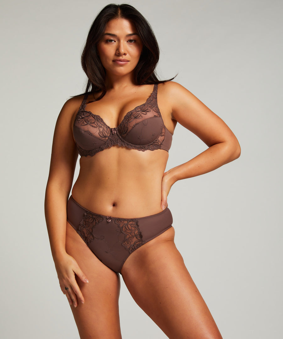 Hunkemoller_Peppercorn_Diva High Knickers_206883_Peppercorn_01