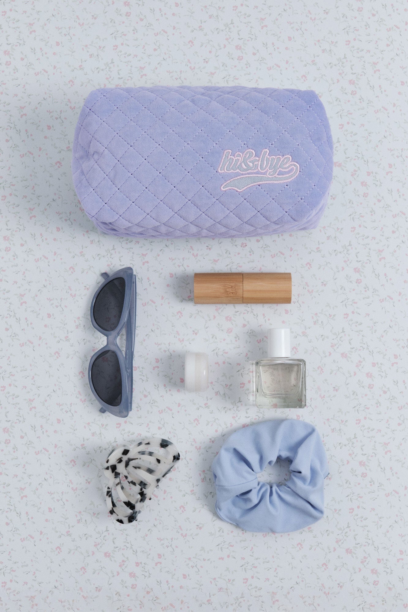 Women Secret_Blue_Light Blue Velvet Velvet Vanity Case with Embroidered Logo_2142571_16_02