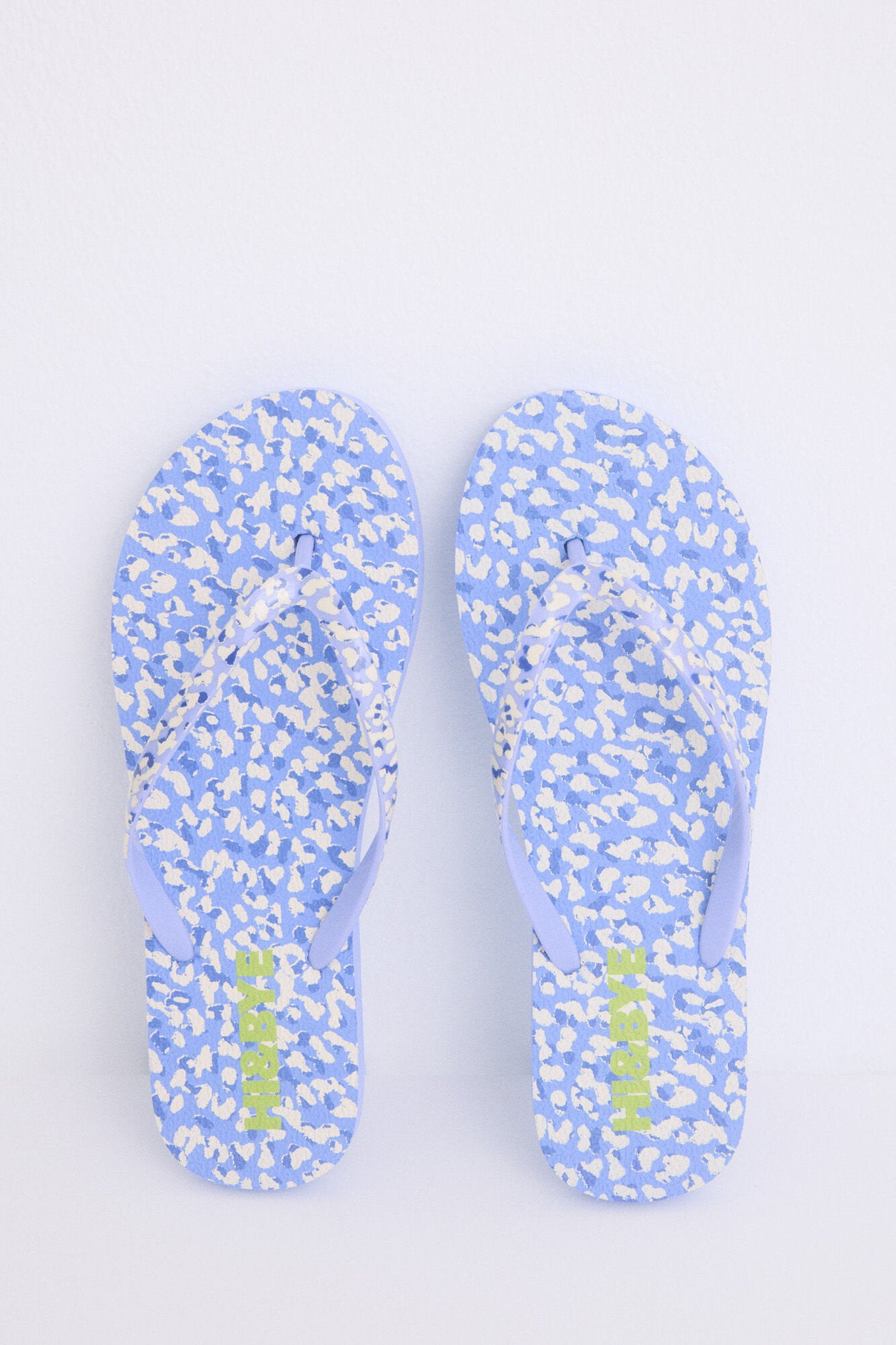 Women Secret_Blue Logo Print Flip Flops_2149039_19_01