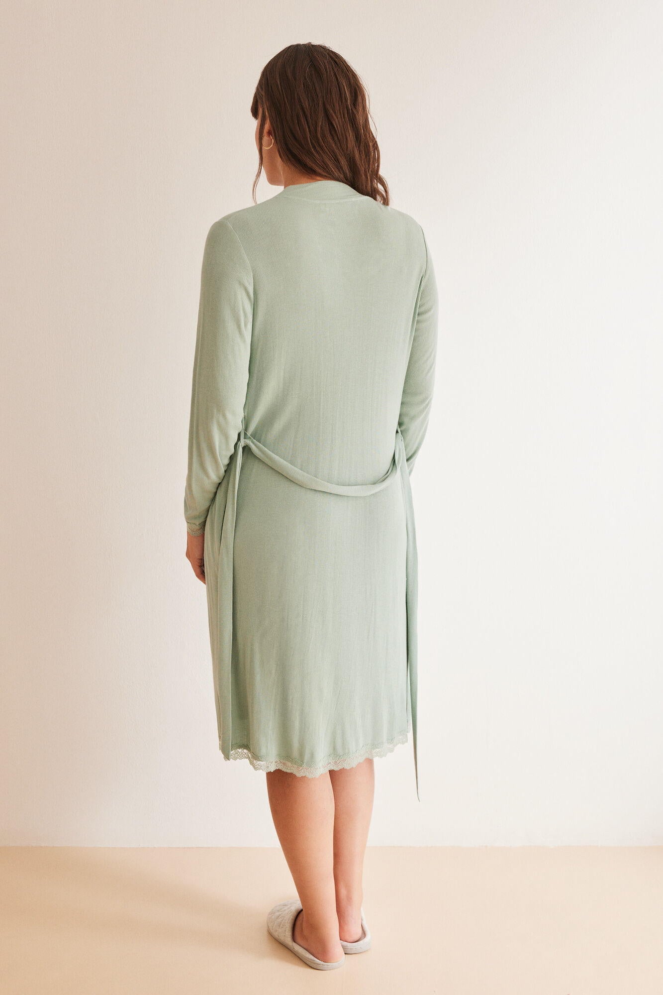 Knee-Length Robe_2177873_23_06