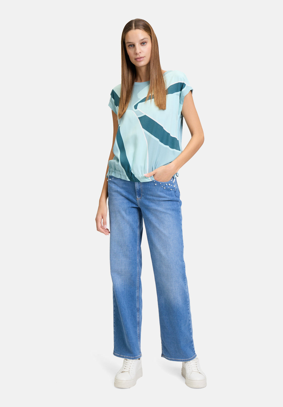 Betty Barclay_Patchwork Shirt with Print_2222-3261_8804_02