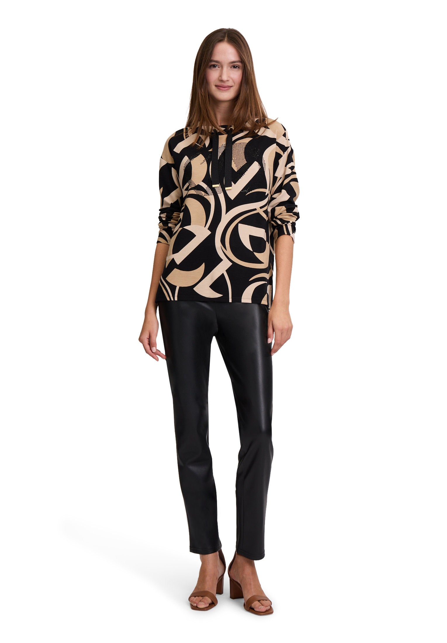 Short Blouse With Pattern_2355-1066_9875_02