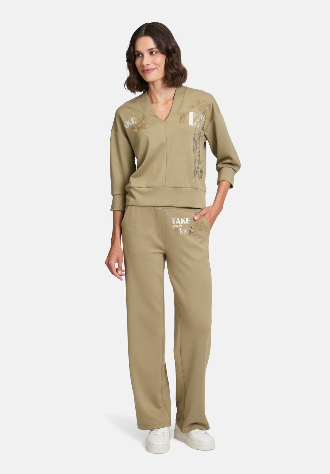 Betty Barclay_V-Neck Sweatshirt_2401-1145_7366_02