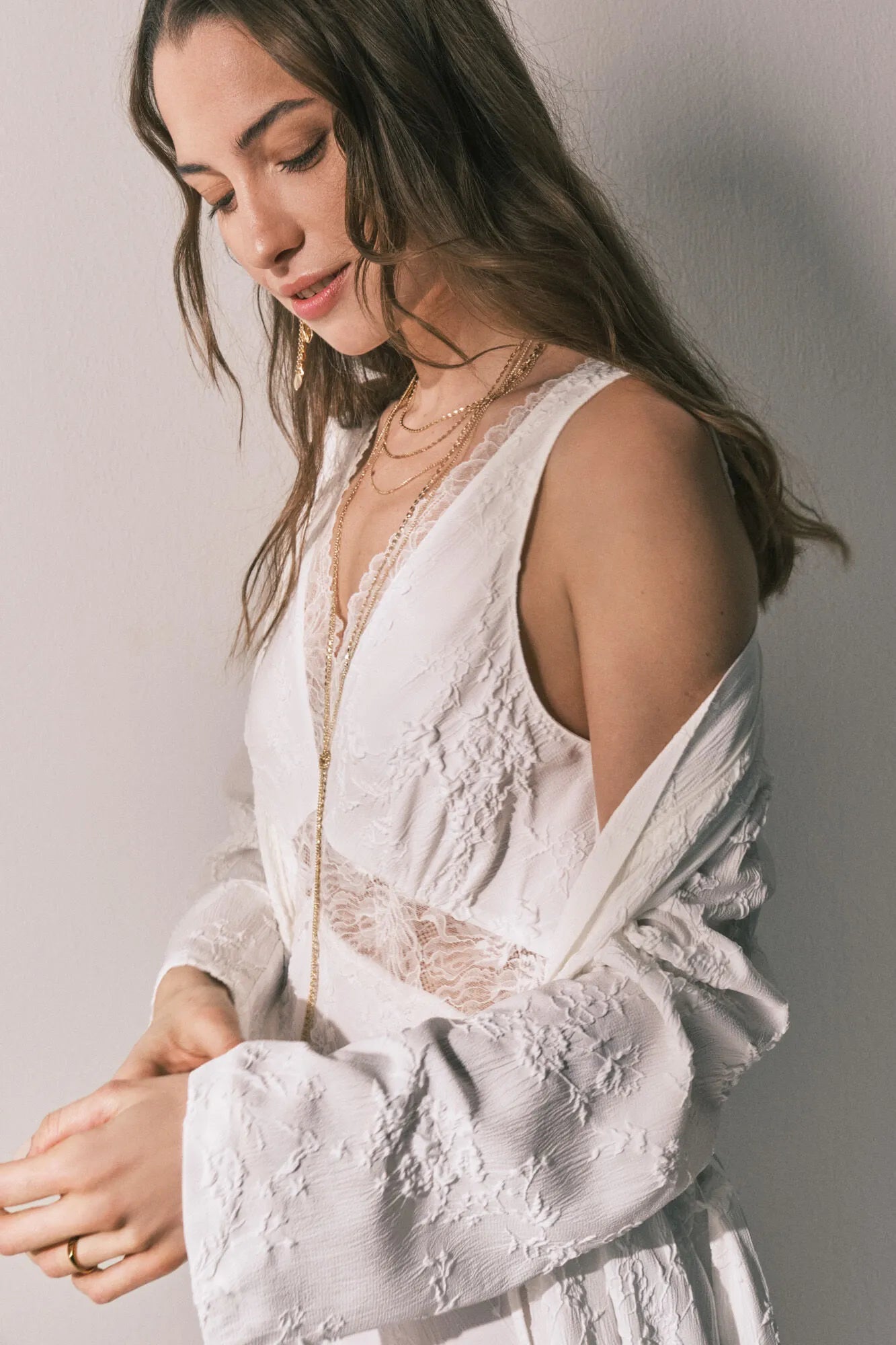 Women Secret_Ivory_Long Satin Jacquard Robe in White_2533680_96_09