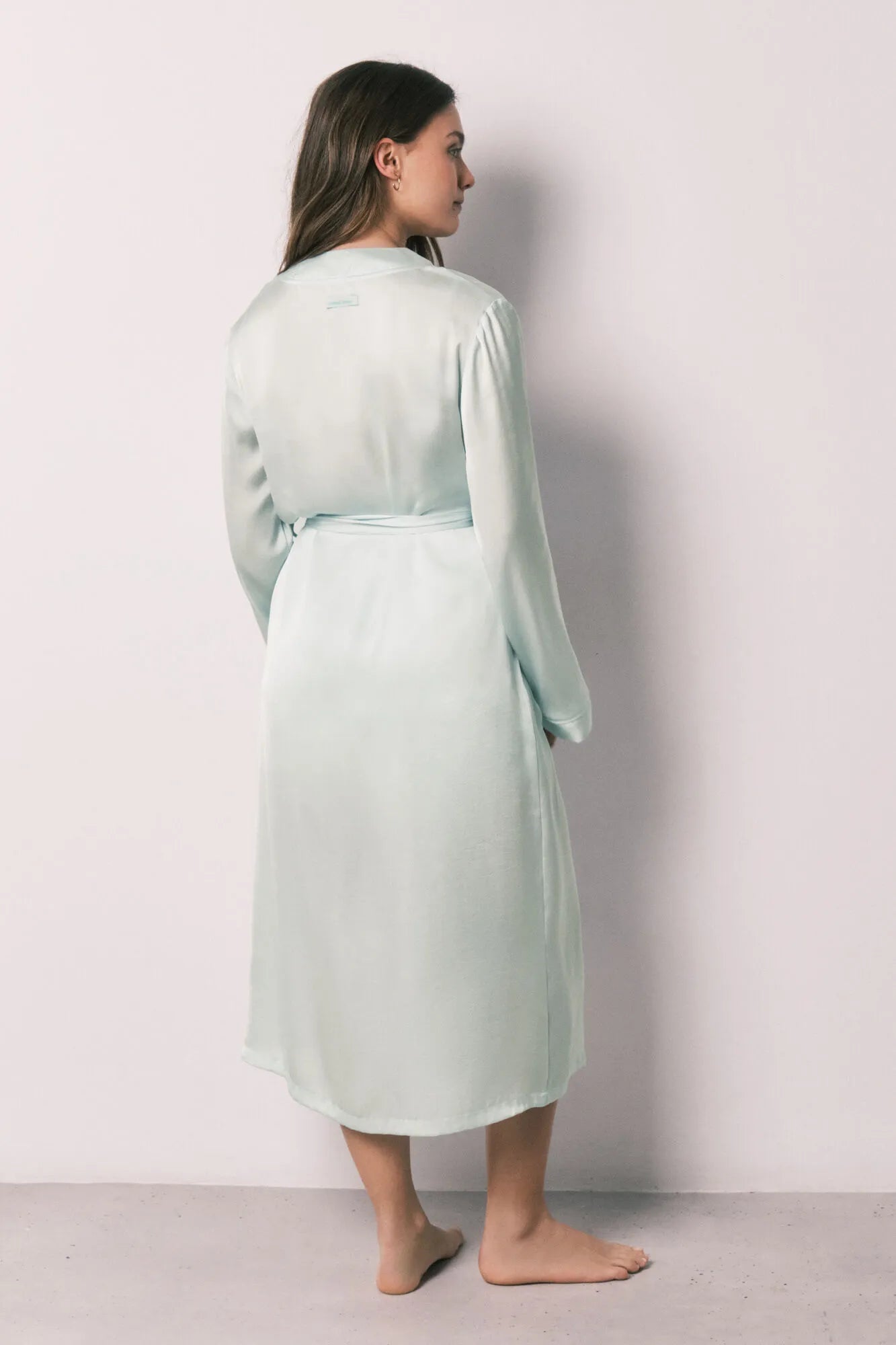 Women Secret Green Women Green Satin Midi Robe SKU: 2533684_22 Image 04