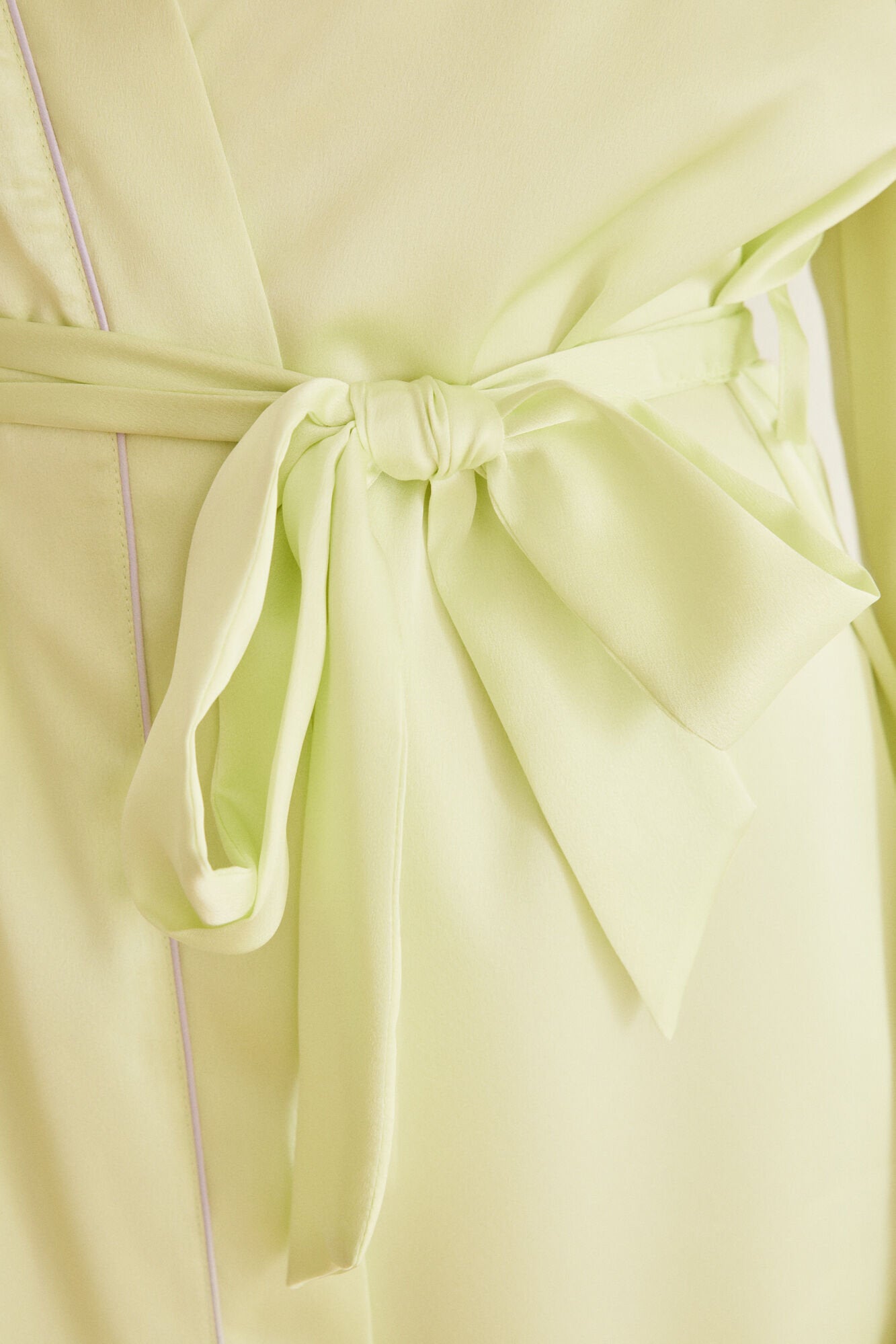 Green Medium Robe_2537714_25_06