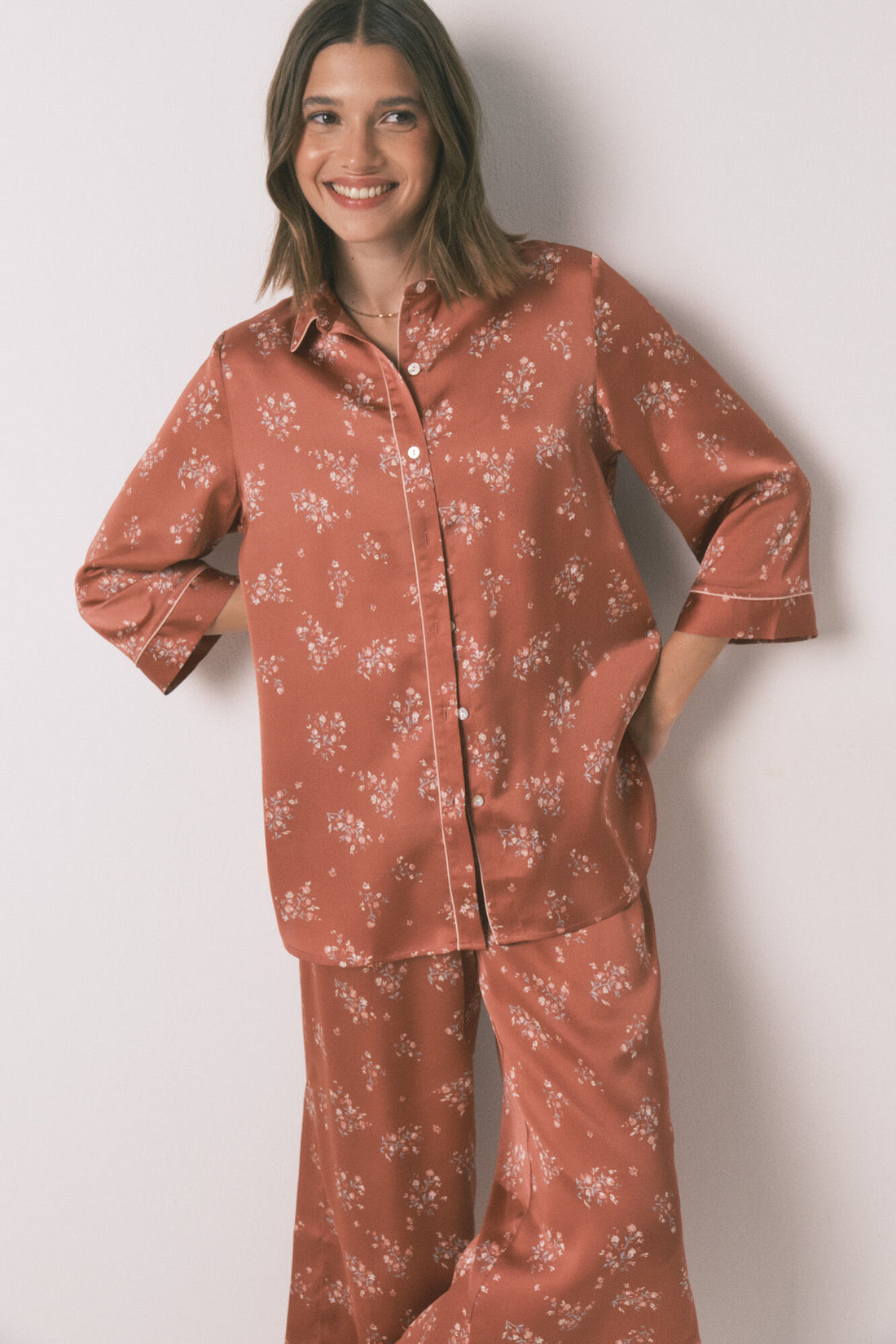 Women Secret_Pink_Long Orange Satin Pajama Shirt_2542463_71_02