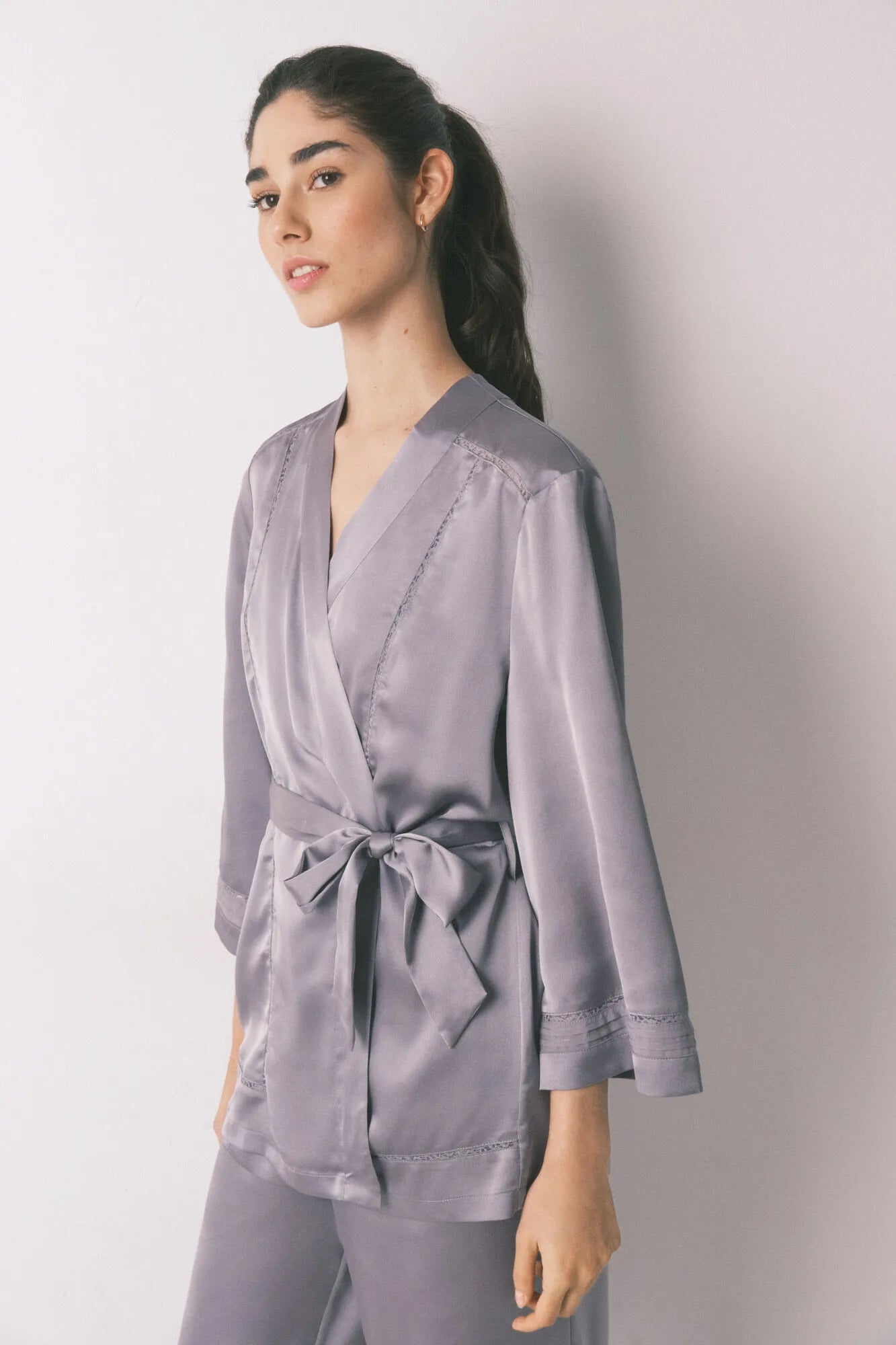 Women Secret_Dark Grey_Grey Satin and Lace Pyjama Set_2543701_42_06