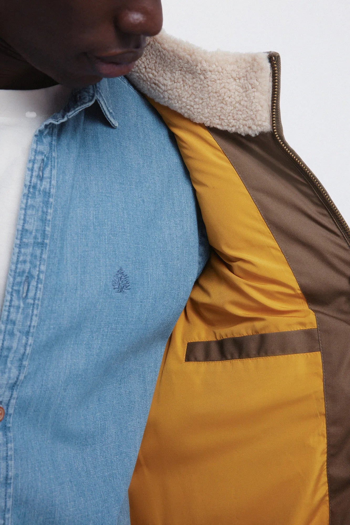 Springfield_0_Contrast Puffer Gilet_2832265_90_04