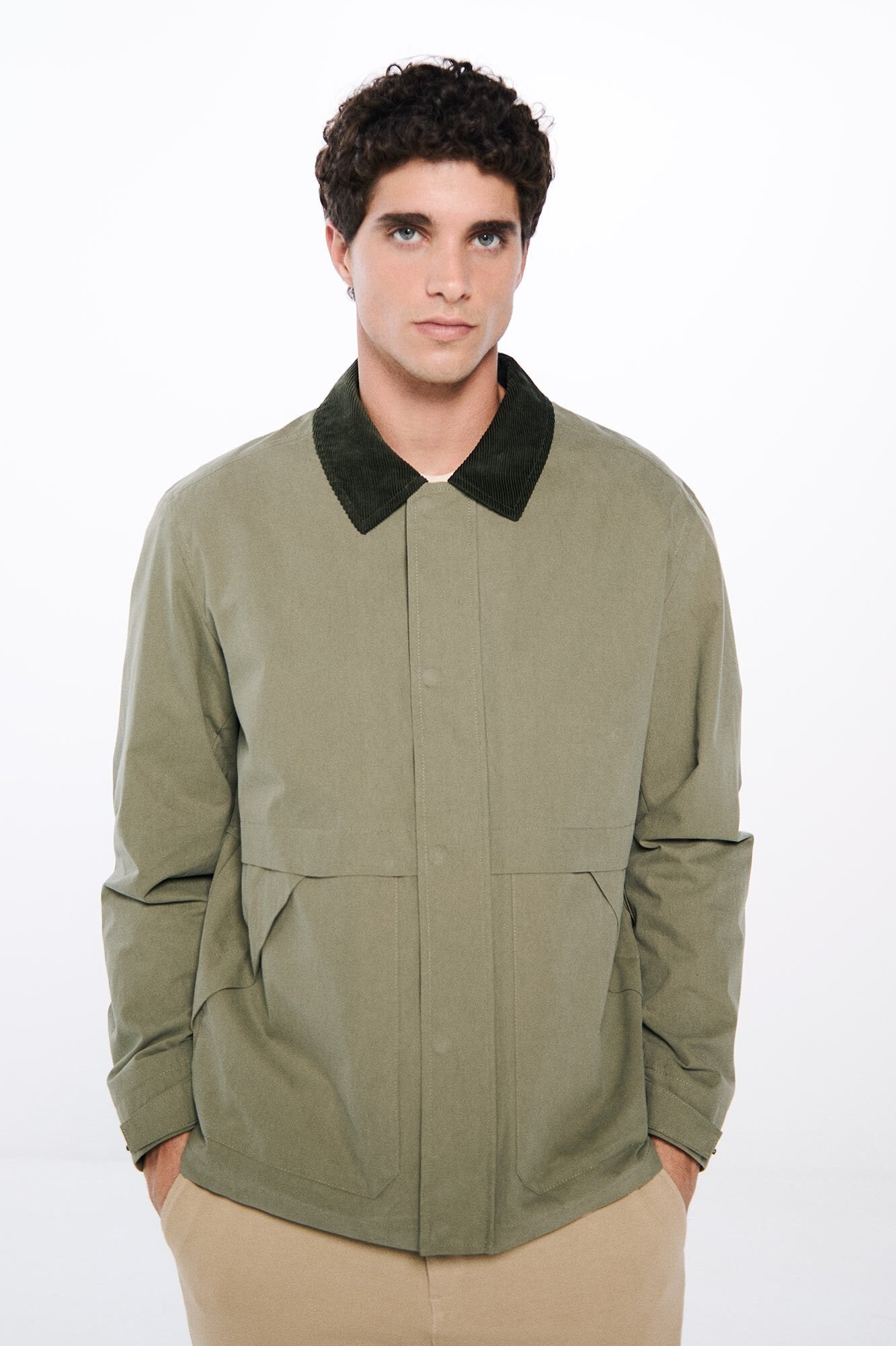 Springfield_Corduroy Neck Short Parka_2839443_91_05