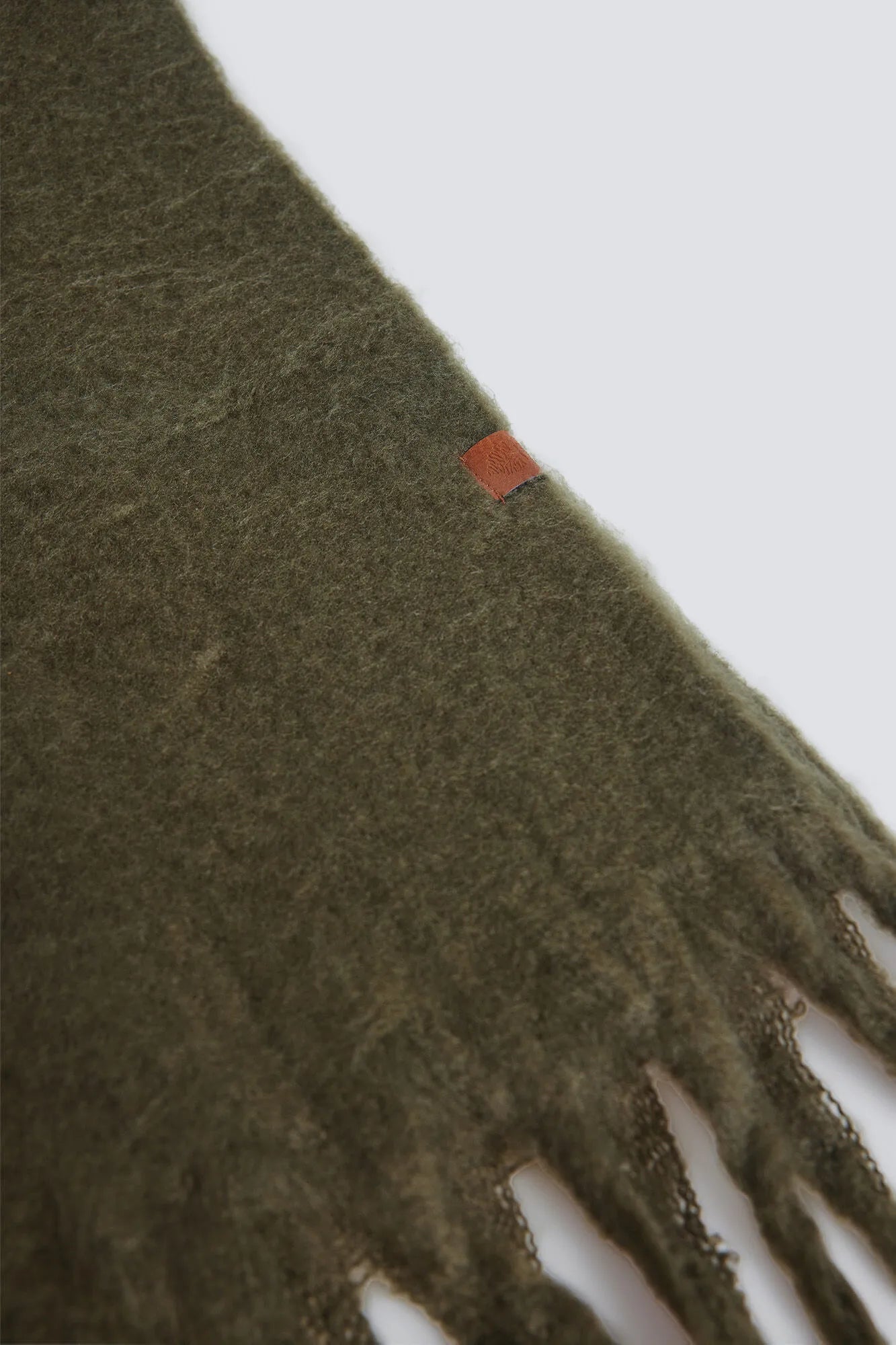 Springfield_Medium Khaki_Wool Blend Scarf_2842385_92_03