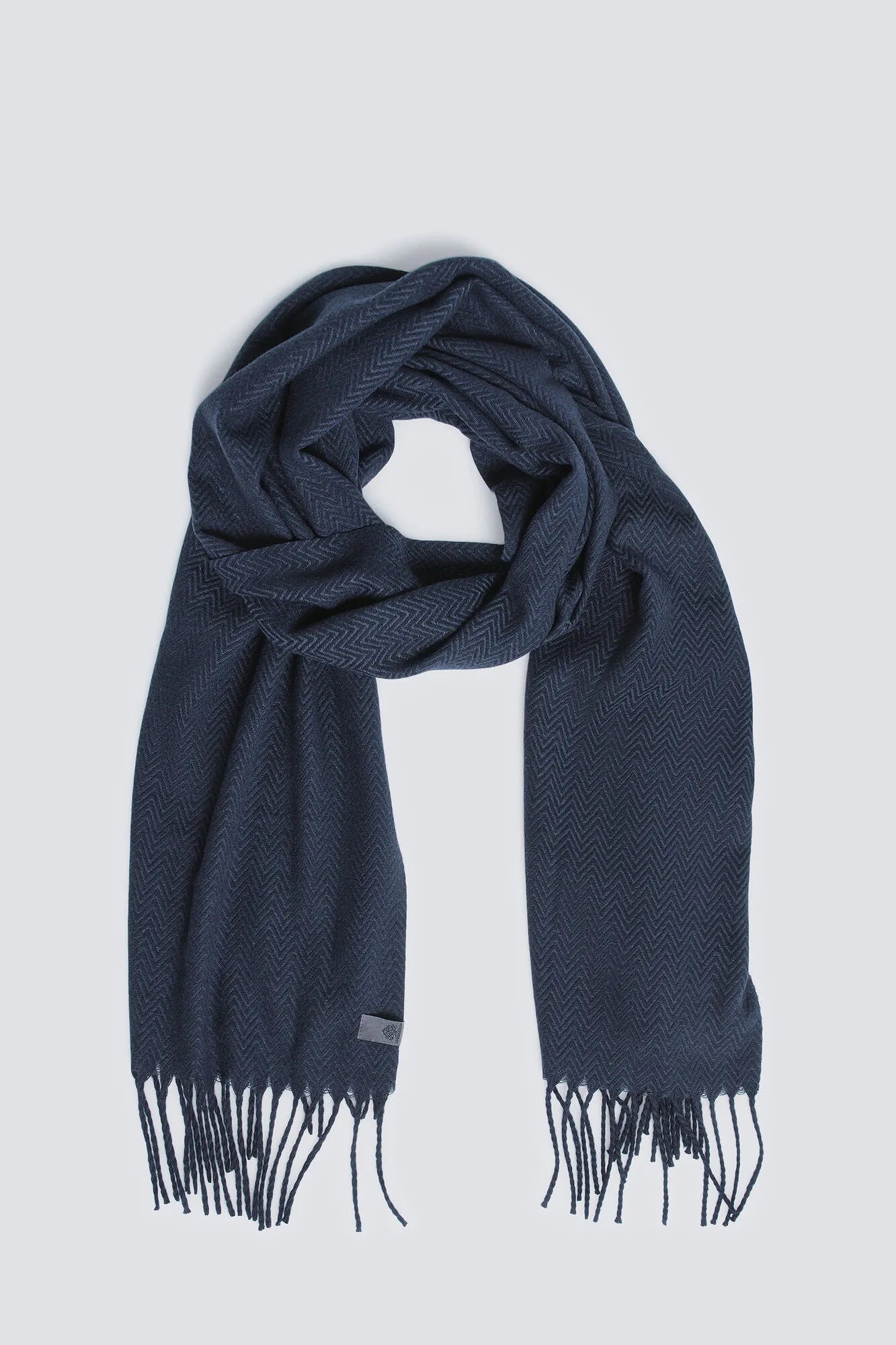 Springfield_Navy_Grey Herringbone Scarf_2842387_10_04