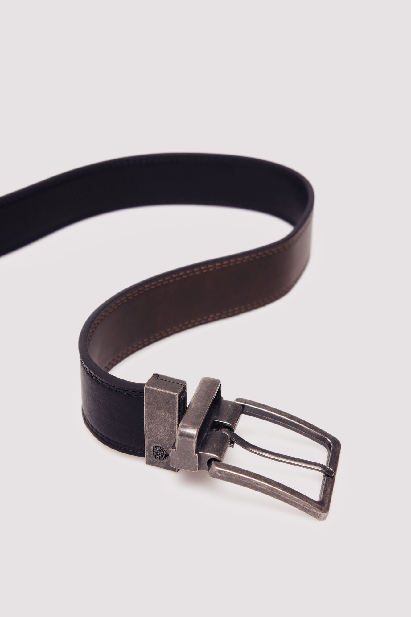 Springfield_Black_Reversible Weaver Belt_2862799_01_02