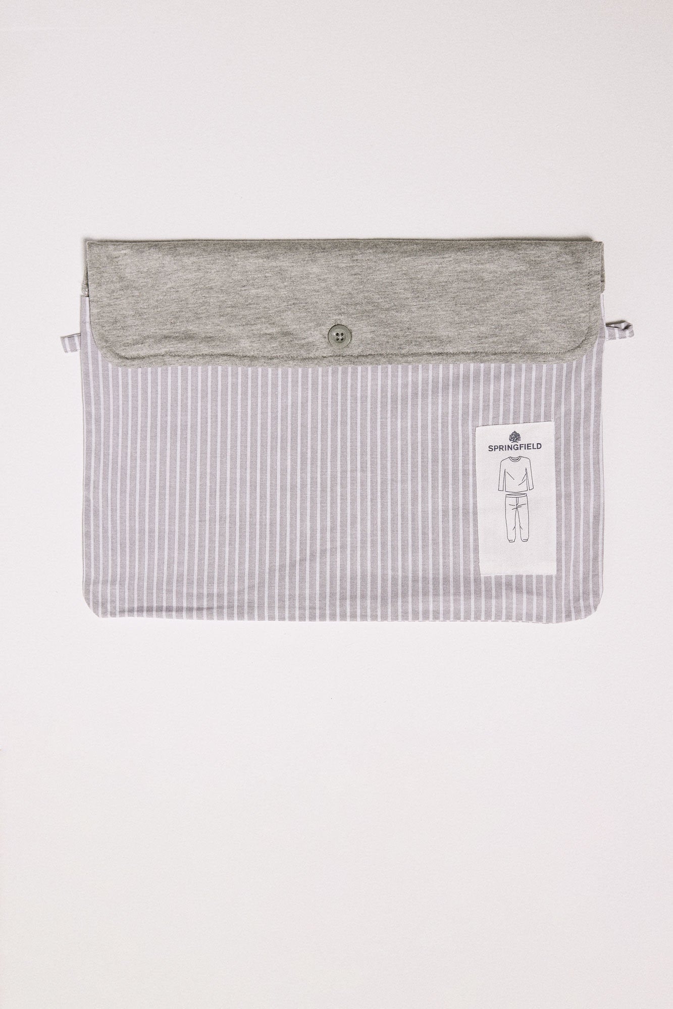 Grey Pajama Set_2927551_44_06