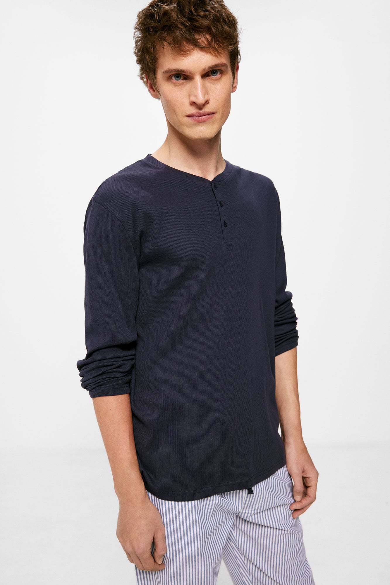 Multi Color Pajama Set_2927552_11_04