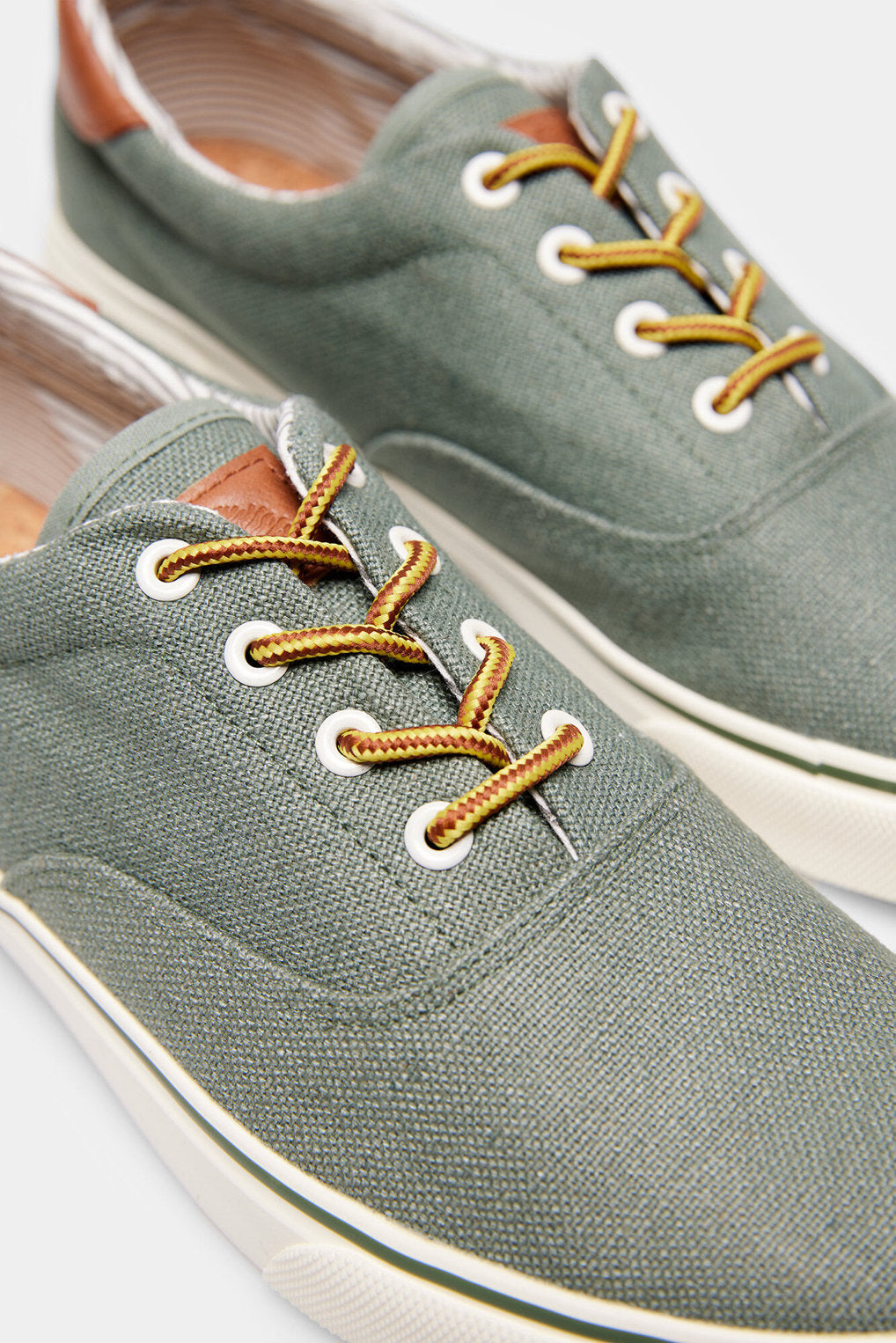 Grey And Brown Lace Up Trainers_2997582_20_02