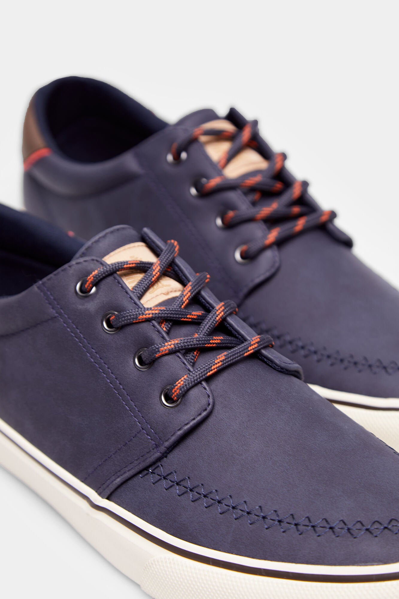 Blue Lace Up Trainers With White Sole_2997586_12_04