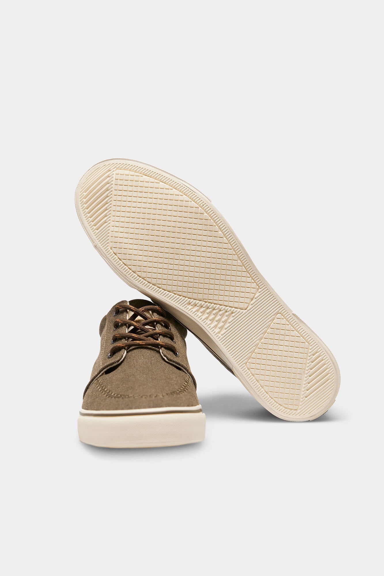 Multi Color Lace Up Trainers_2997588_20_04