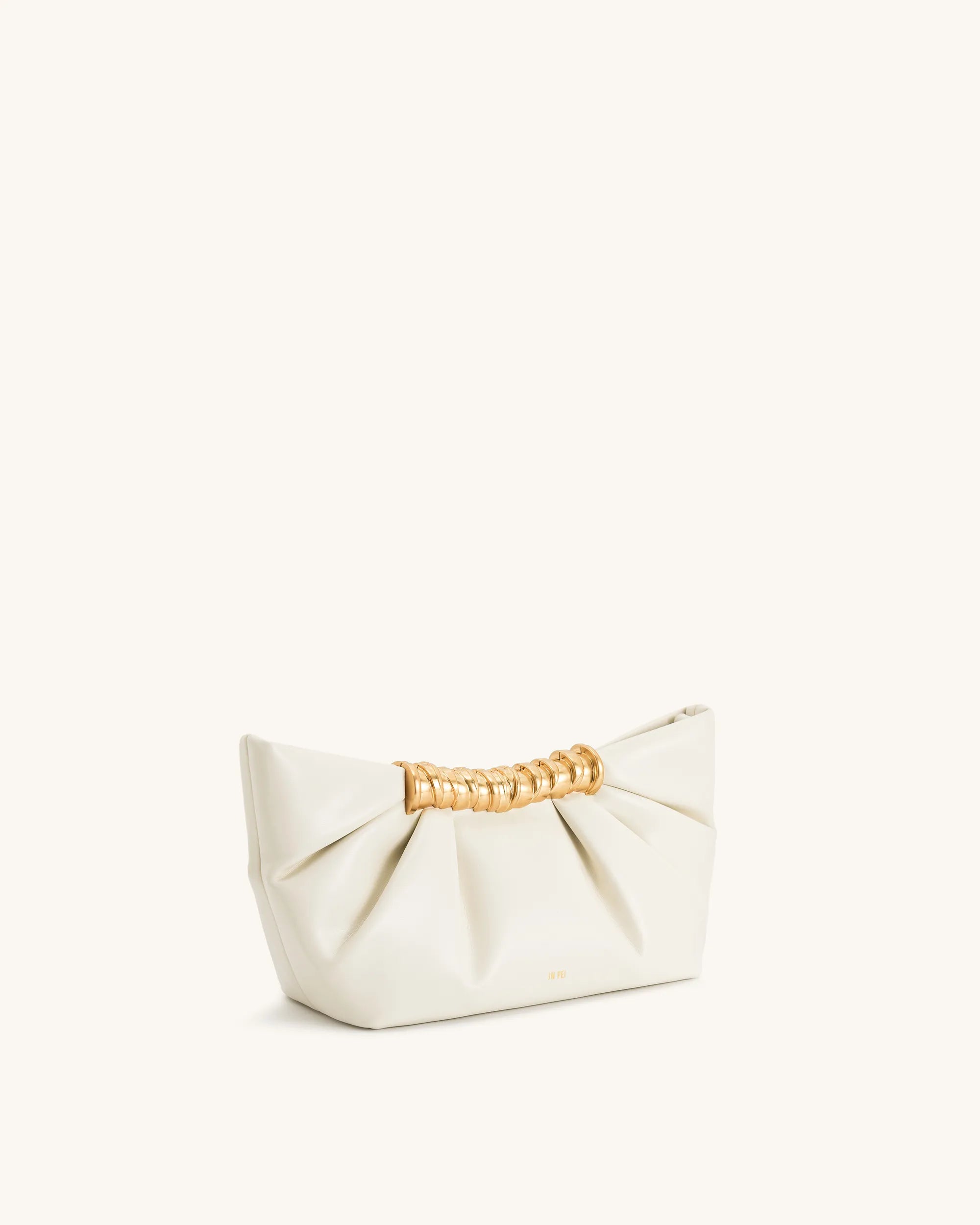 JW PEI_White_Leia Pleated Clutch_2T195-2_White_03