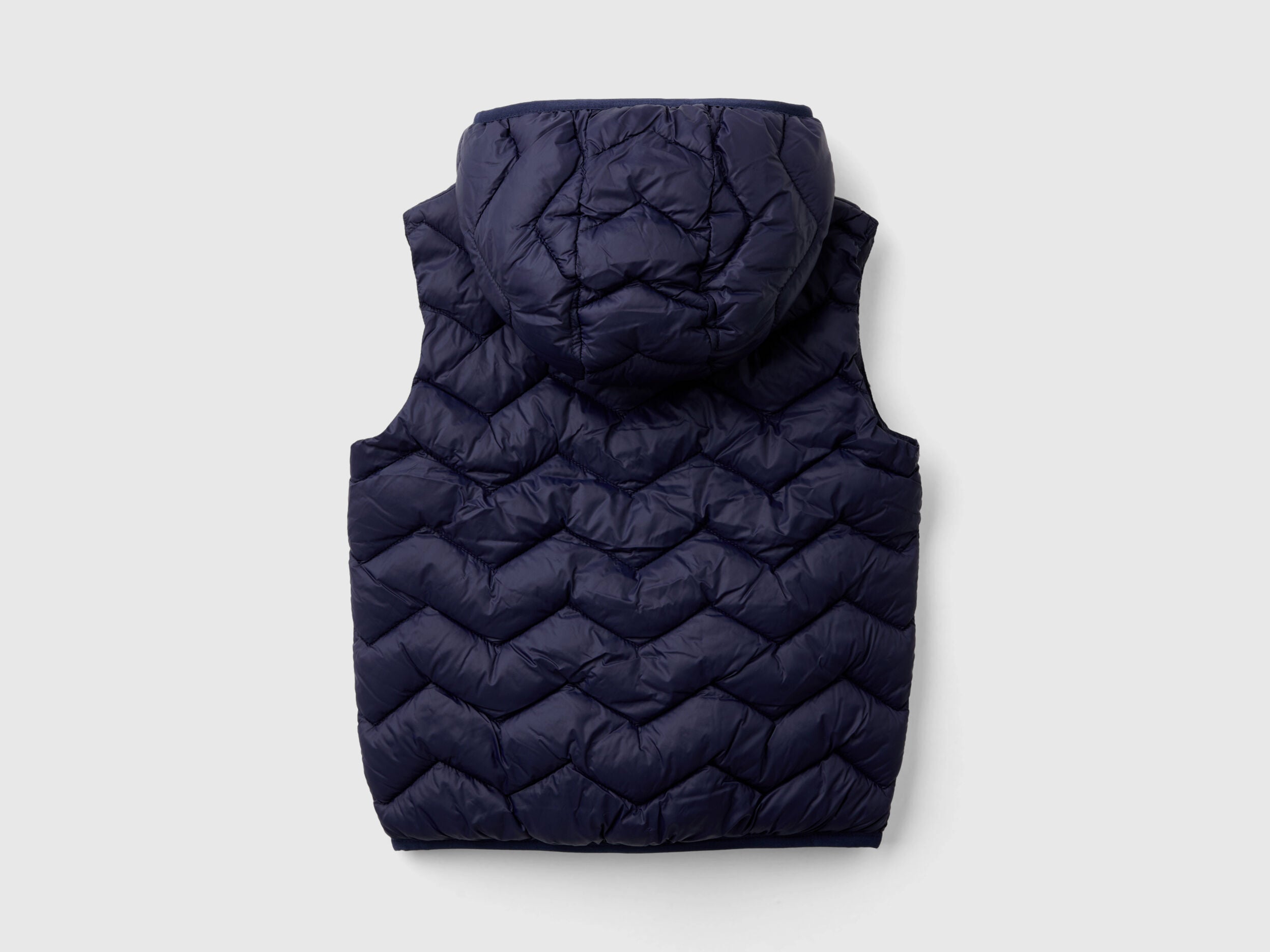 Benetton_Dark Blue_Padded Vest with Hood_2TWDGJ00G_252_02